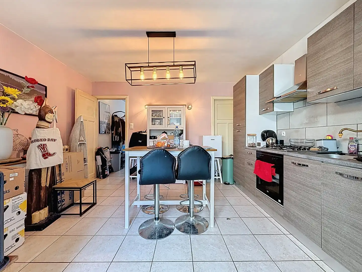 Op te knappen gezinswoning met tuin te Nieuwpoort-Stad. foto 4