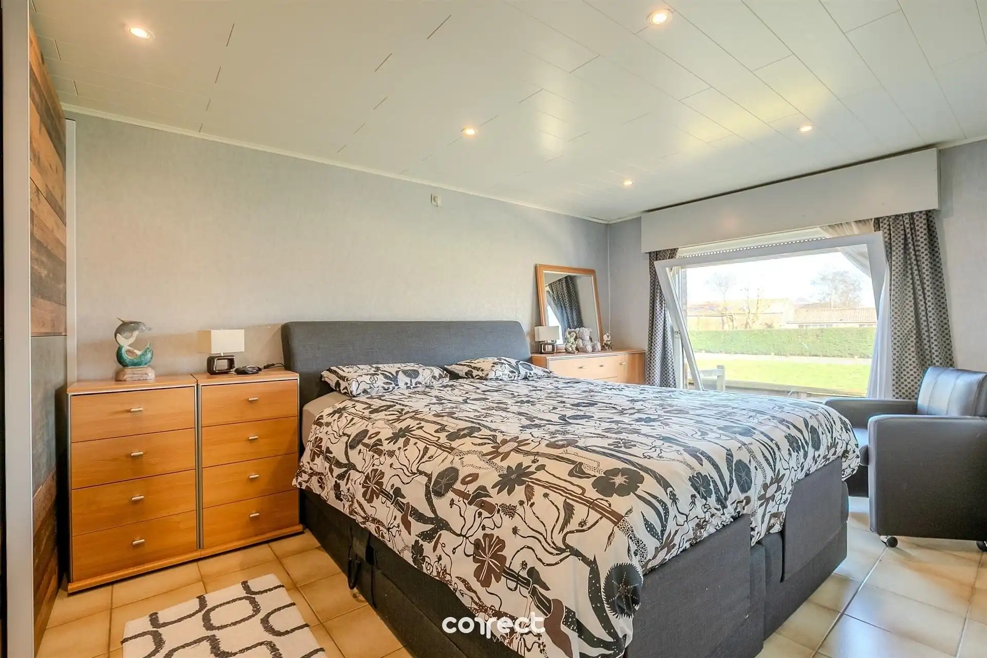Karaktervolle alleenstaande woning met loods op 1.046 m² – wonen met ruimte en mogelijkheden in Beerst. foto 6
