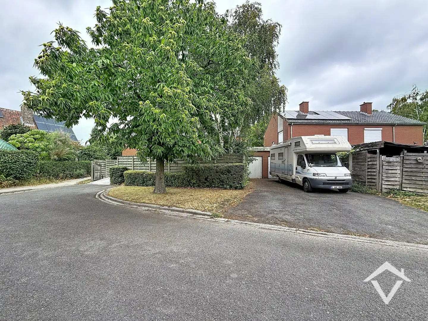 Stevige woning met 3 slaapkamers, tuin en garage in rustige woonwijk te Roeselare foto 19