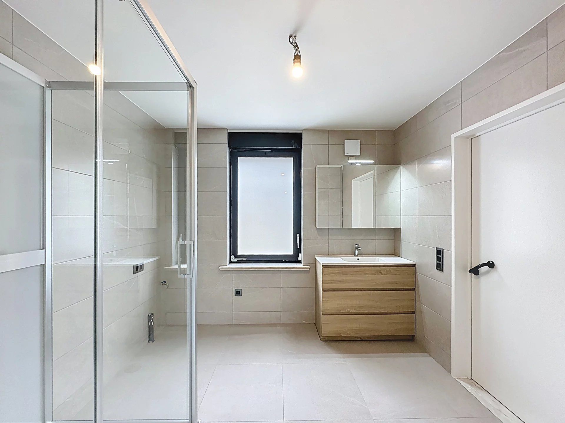 Gerenoveerde woning op groot perceel met 1 slaapkamer en uitbreidingsmogelijkheden. foto 10