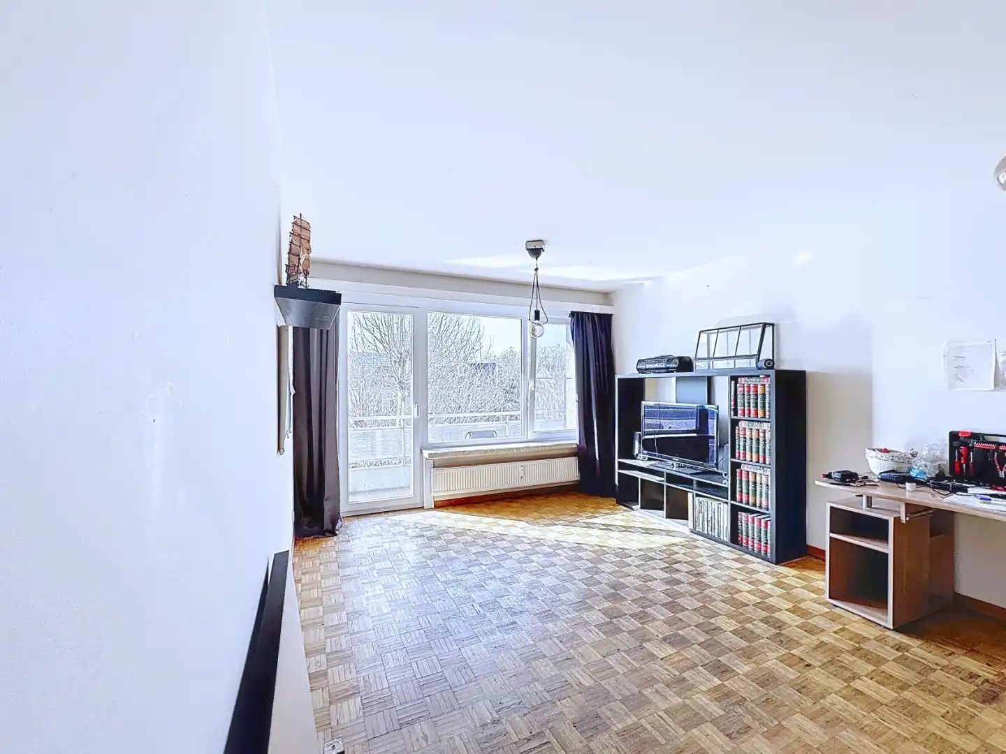 Appartement met slaaphoek en zonnig terras gelegen aan de Coupure foto 3