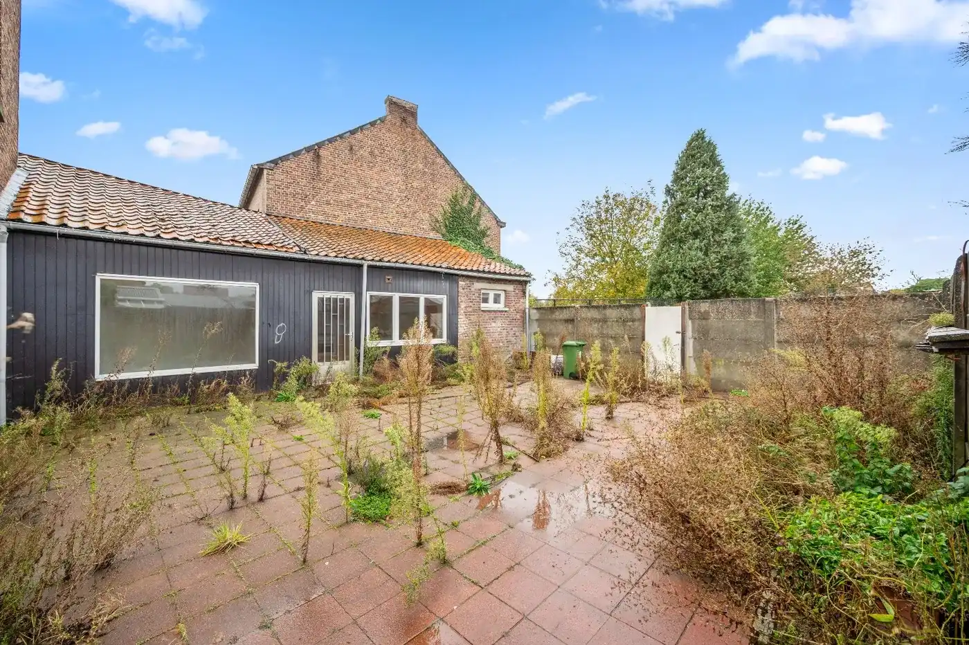 Te renoveren woning met potentieel op ruim perceel te Attenhoven foto 22