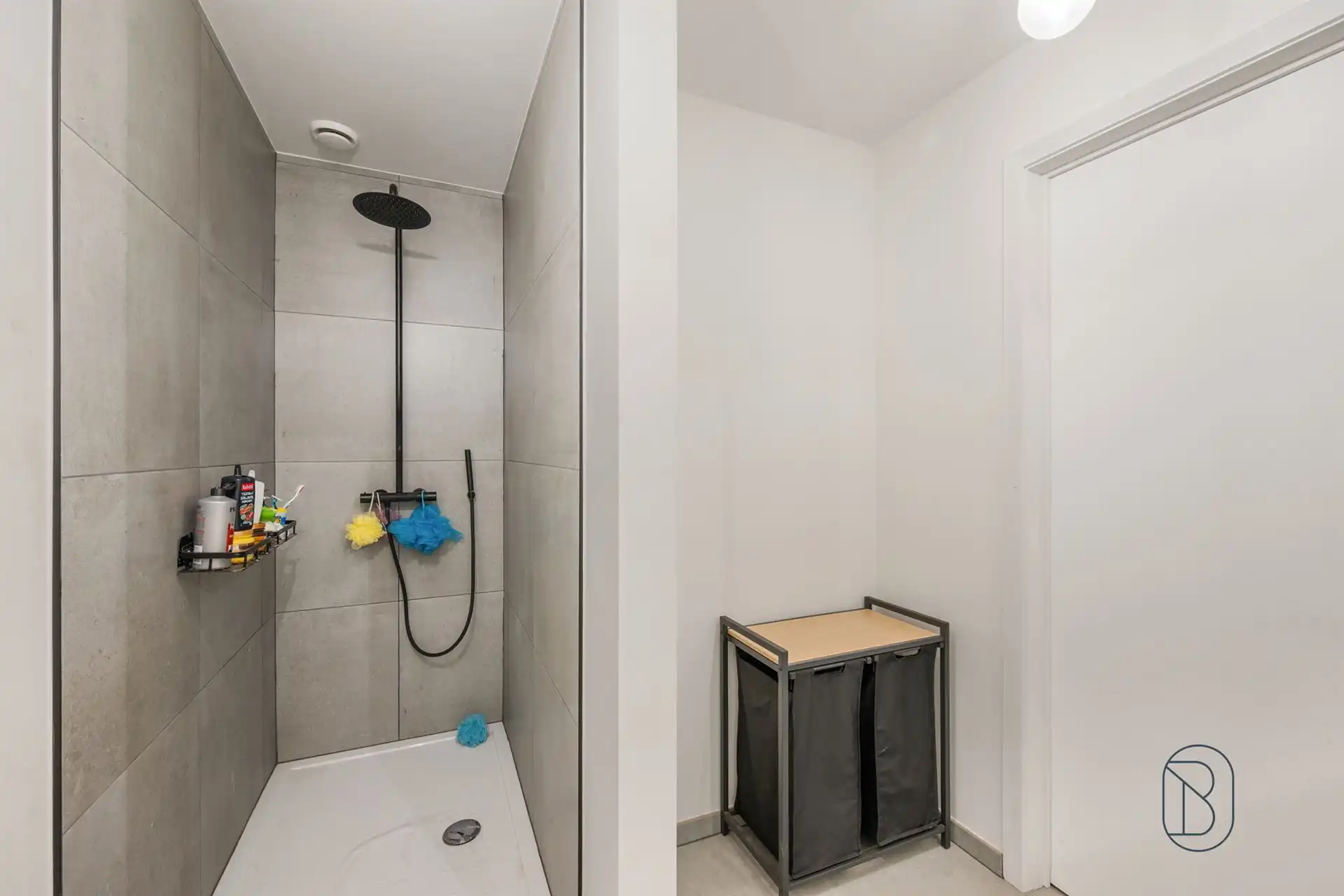 Stijlvolle nieuwbouwwoning met 3 slaapkamers, 2 badkamers en tuin Spiere foto 11