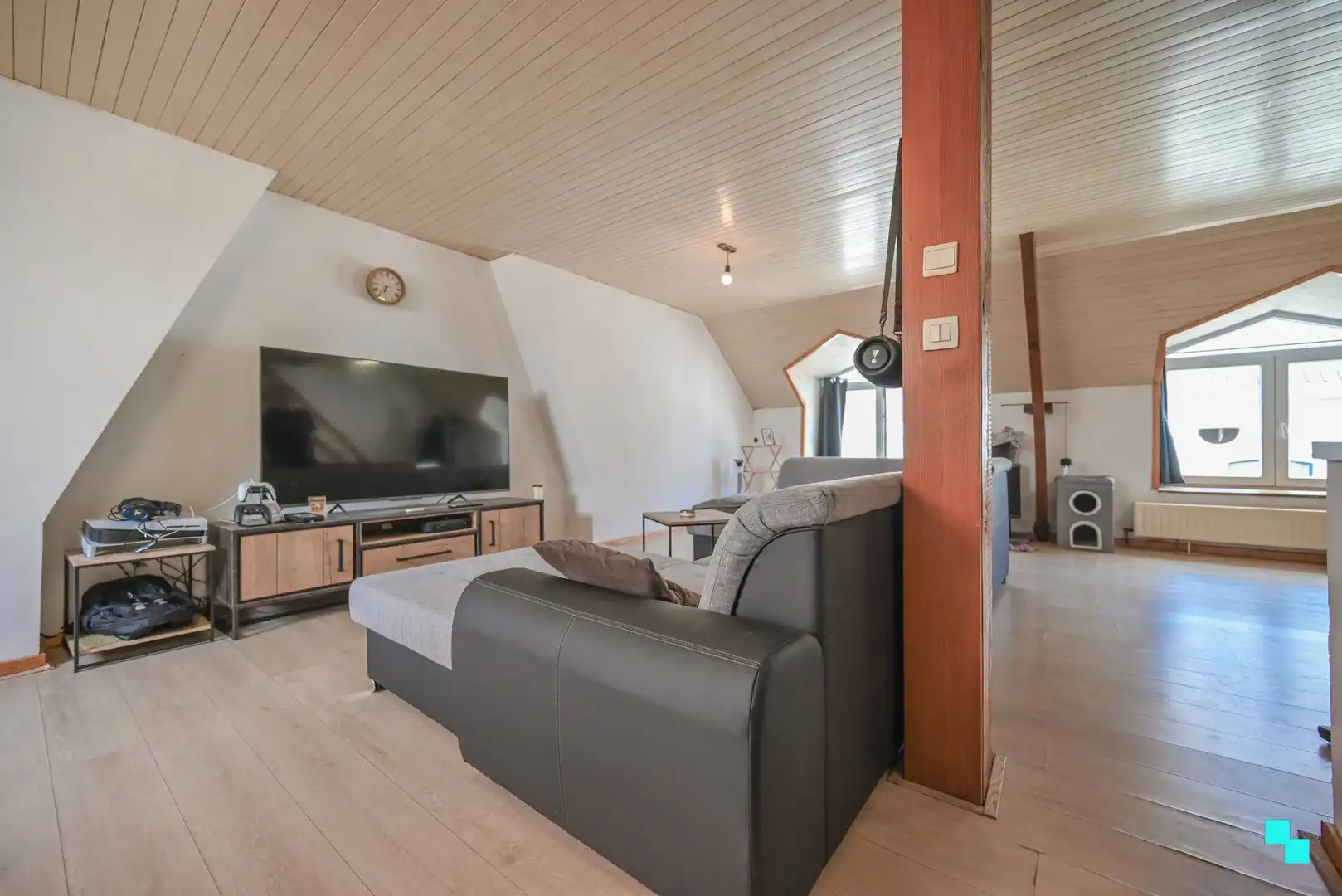 Appartementsgebouw met 3 verhuurde entiteiten in hartje Izegem foto 22