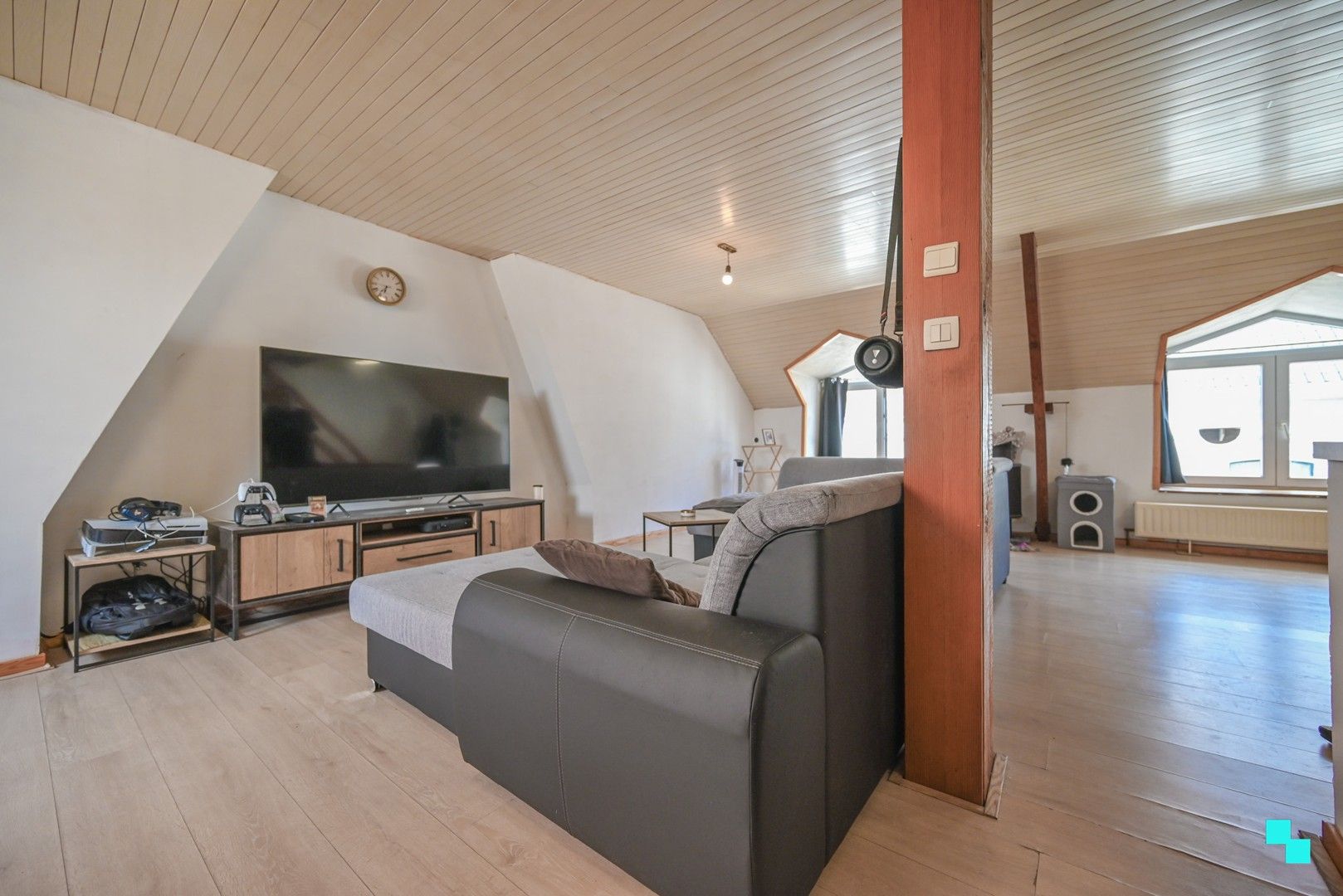 Appartementsgebouw met 3 verhuurde entiteiten in hartje Izegem foto 23