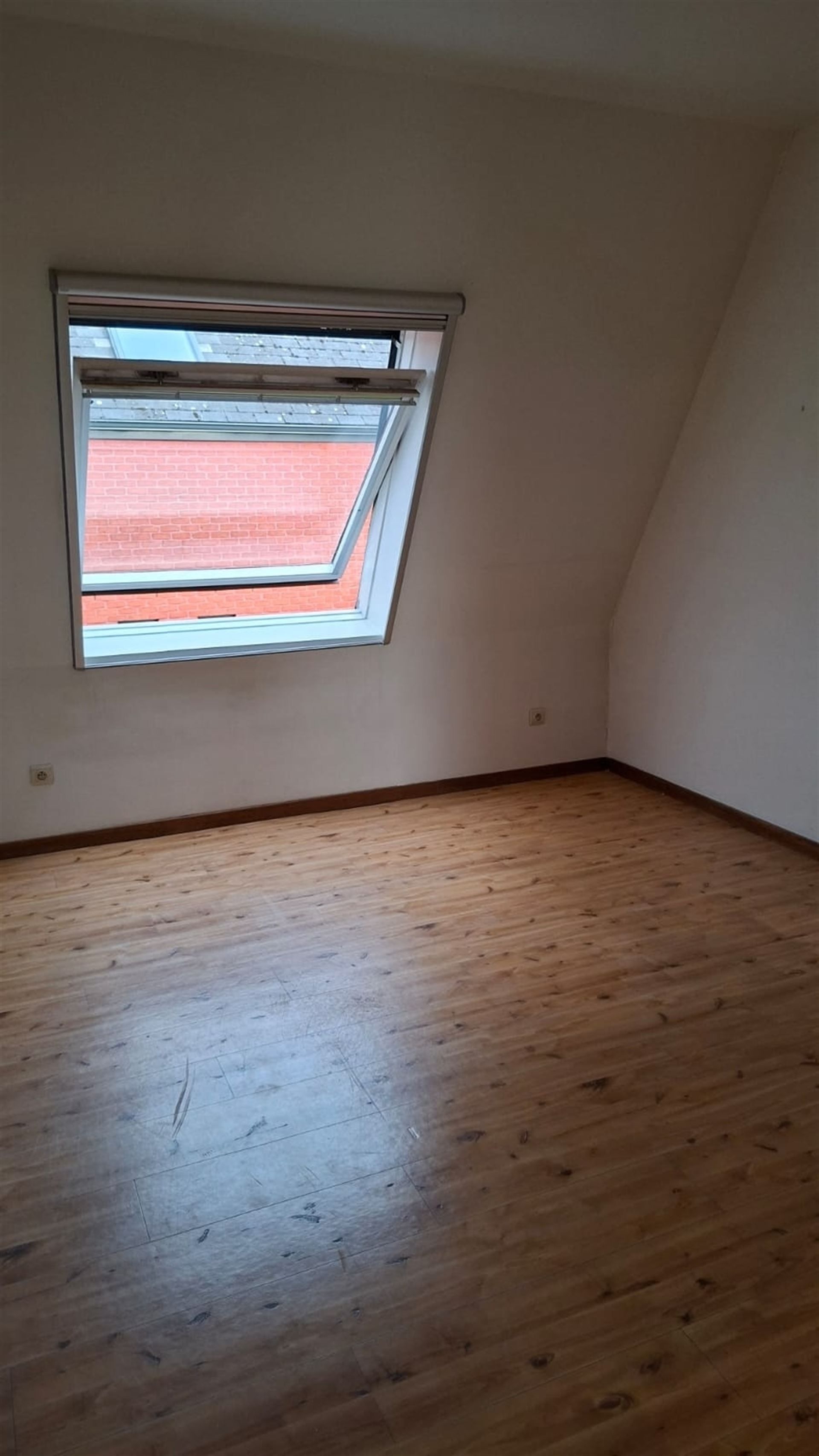 Gezellig appartement met ruim terras in centrum Boom! foto 13