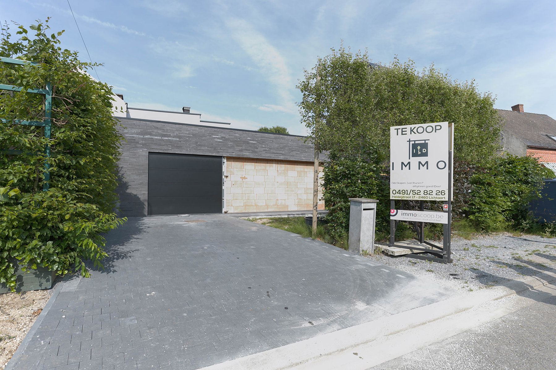 Instapklare woning met nieuwe aanbouw, 3 slks. en tuin foto 26