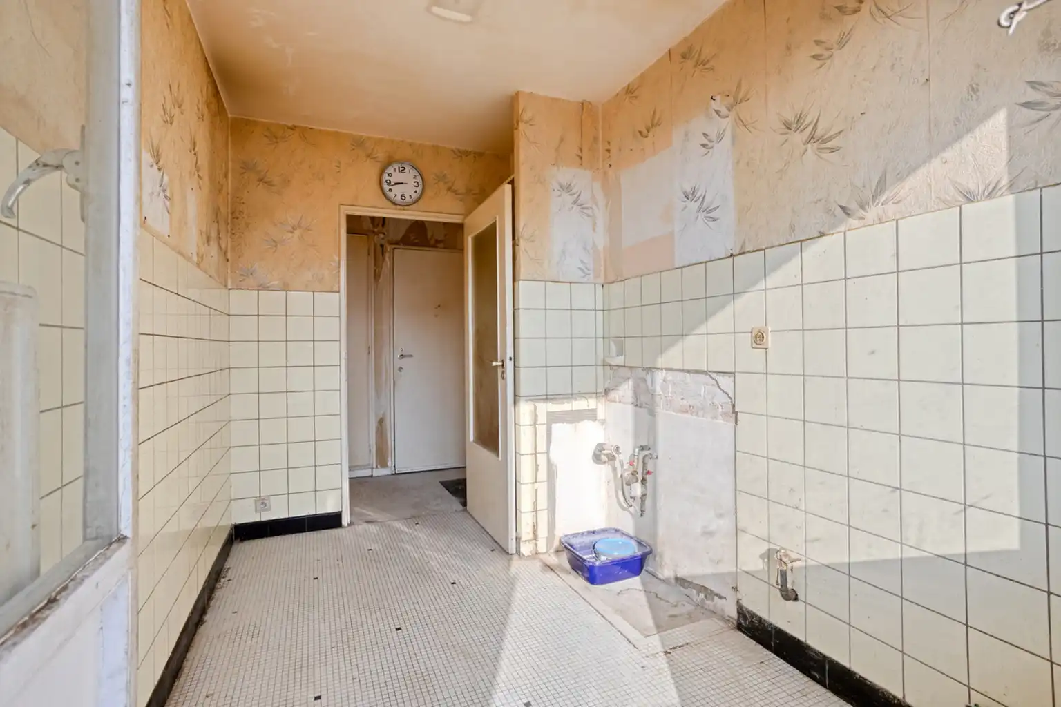 Te renoveren 1-slaapkamerappartement foto 8