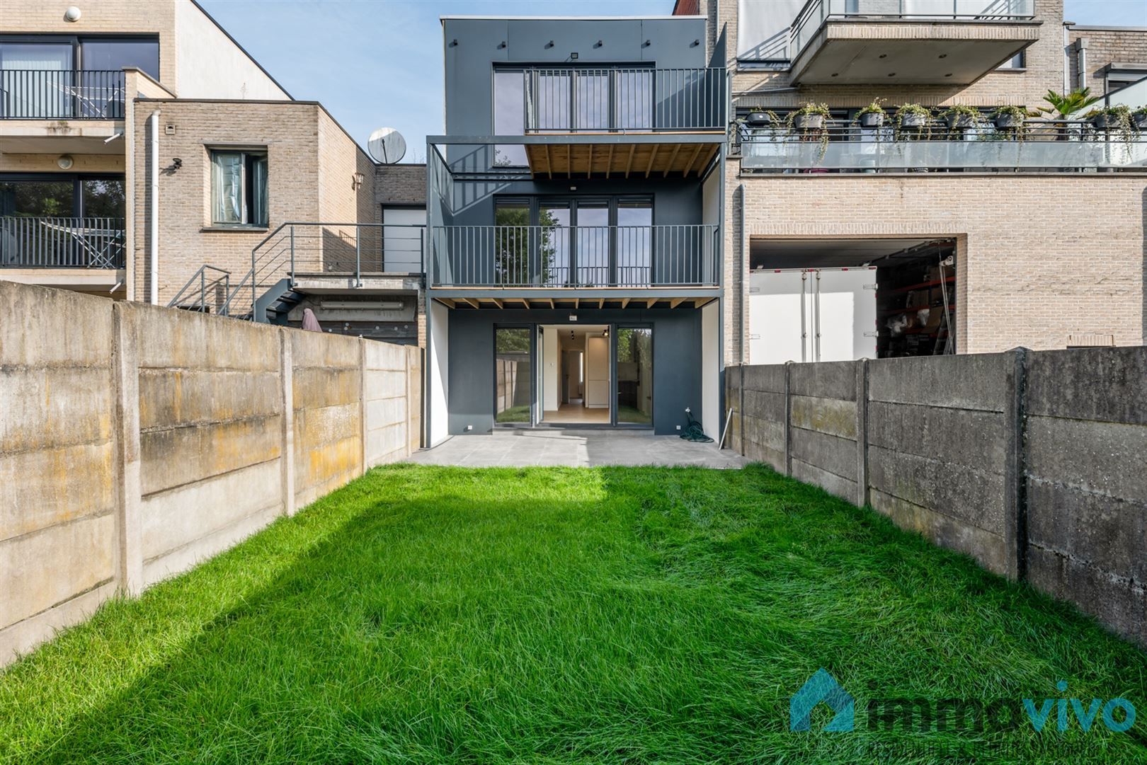 Prachtig nieuwbouwappartement met hoogwaardige afwerking en grote tuin foto 6