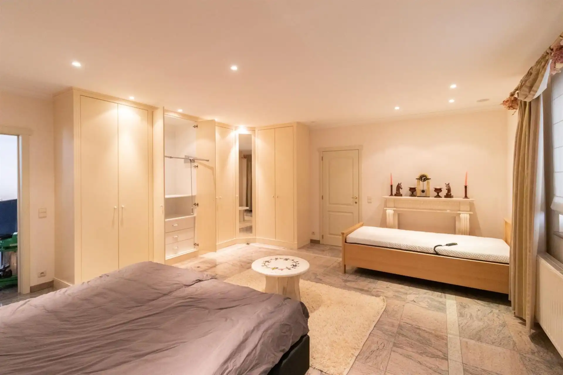 Luxueus appartement met 1 slaapkamer foto 10