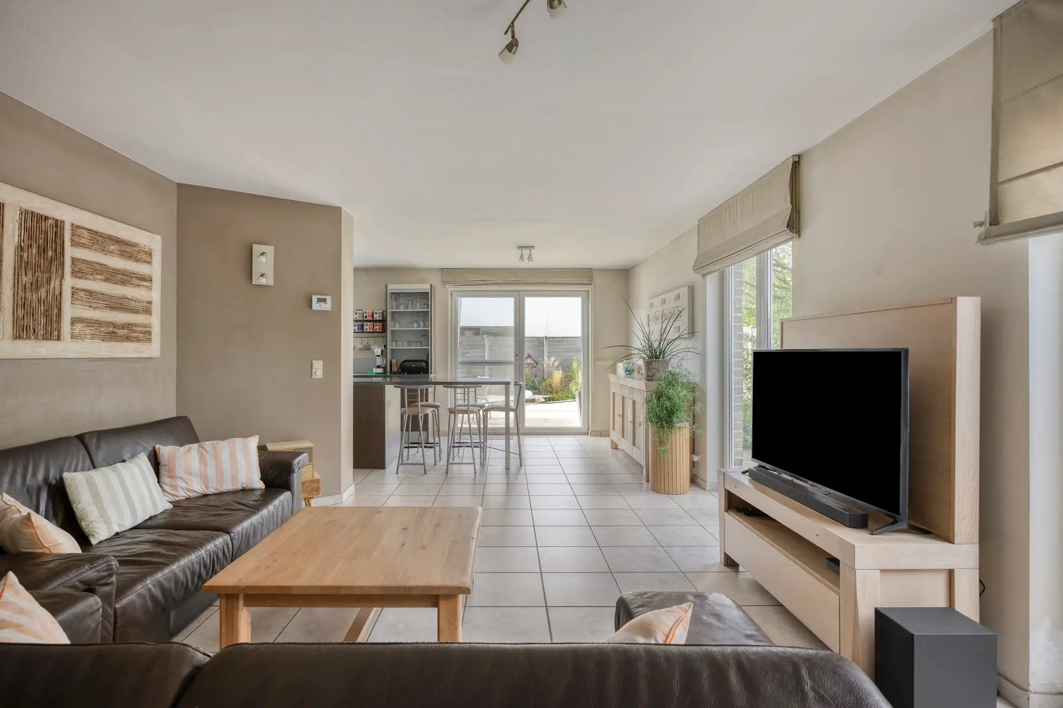 Ruime halfopen bebouwing met garage te Wilsele foto 4