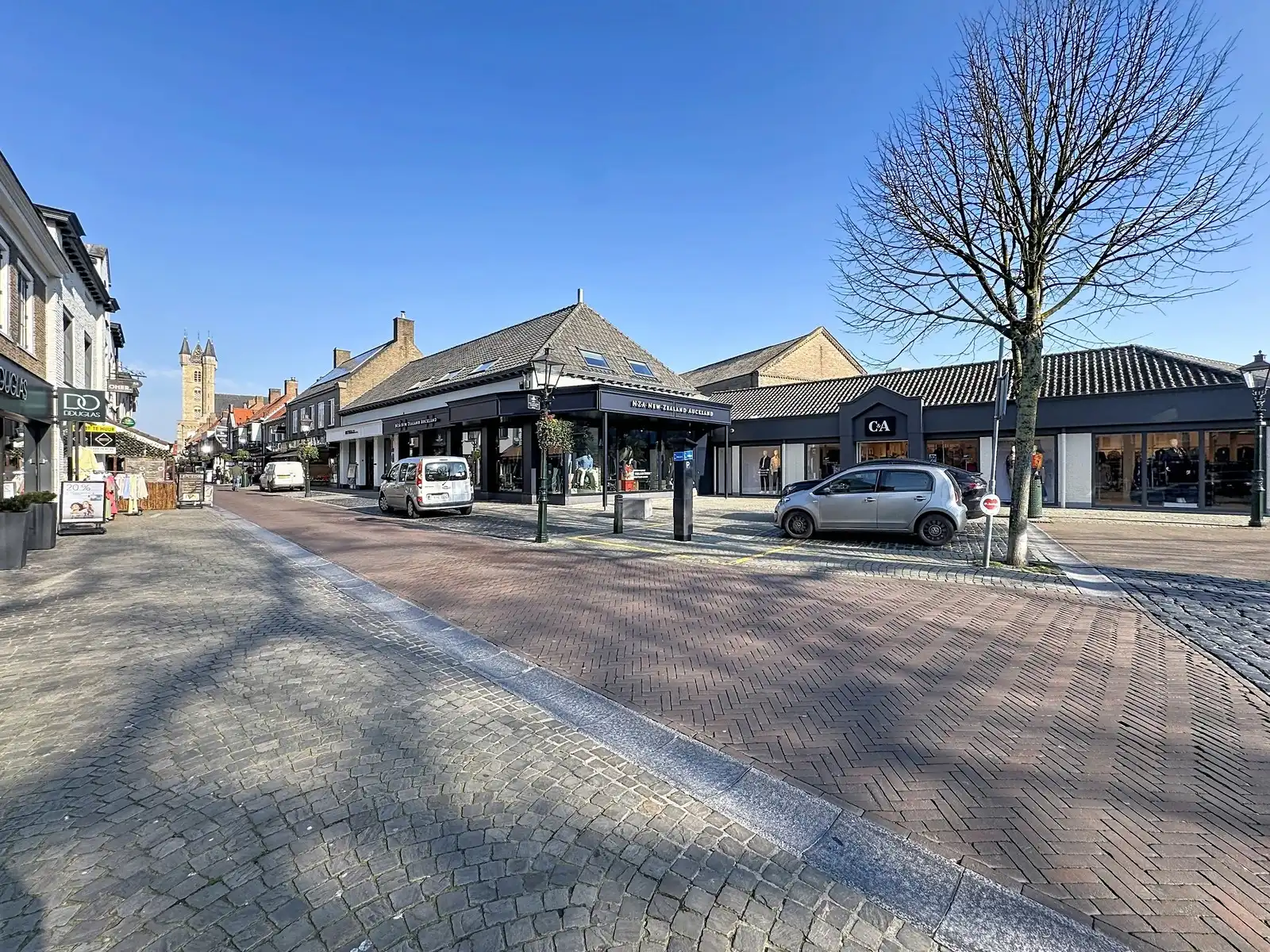 Commercieel gelegen handelspand op TOPligging te Sluis! foto 14