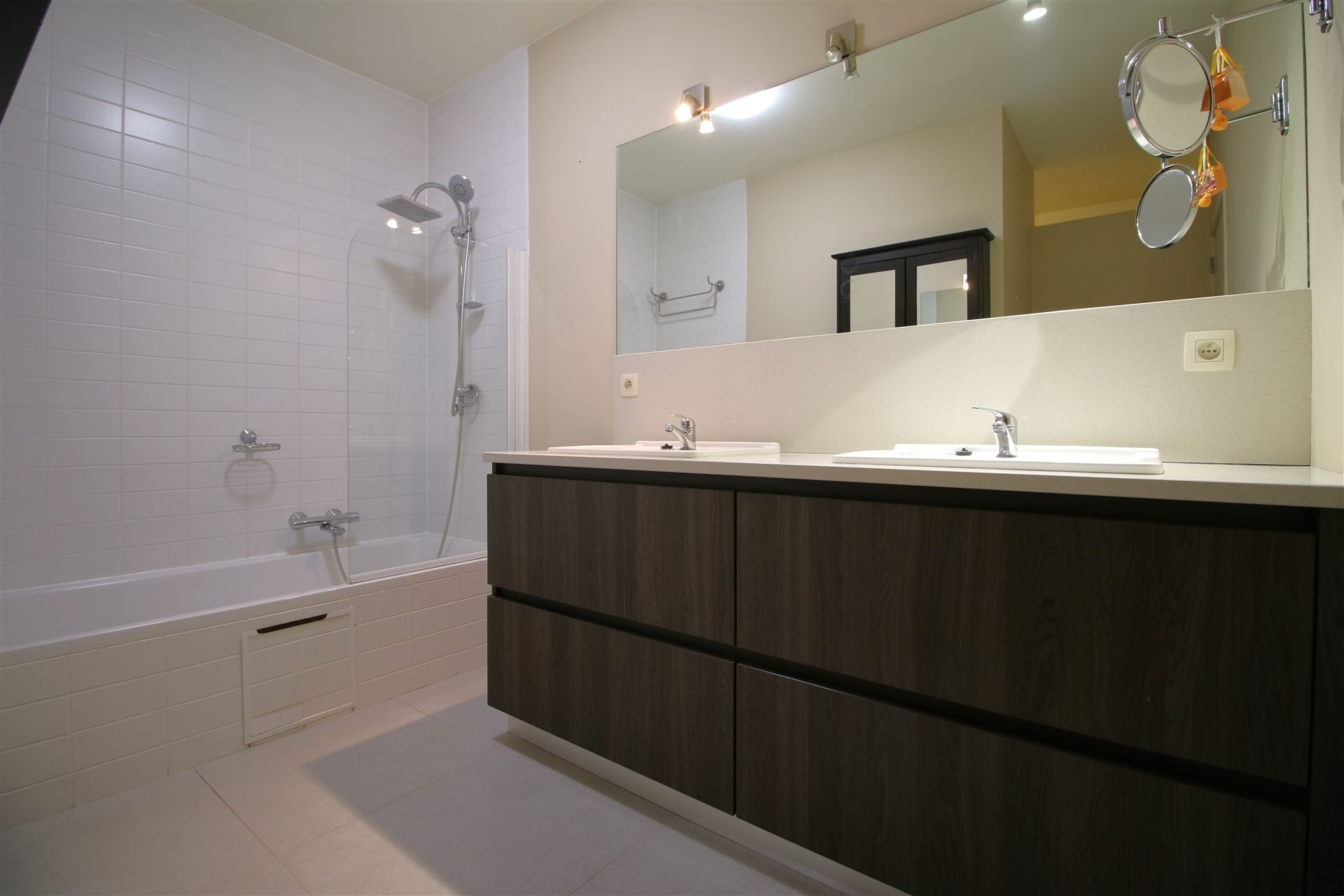 Prachtig gelegen appt met tuin foto 15