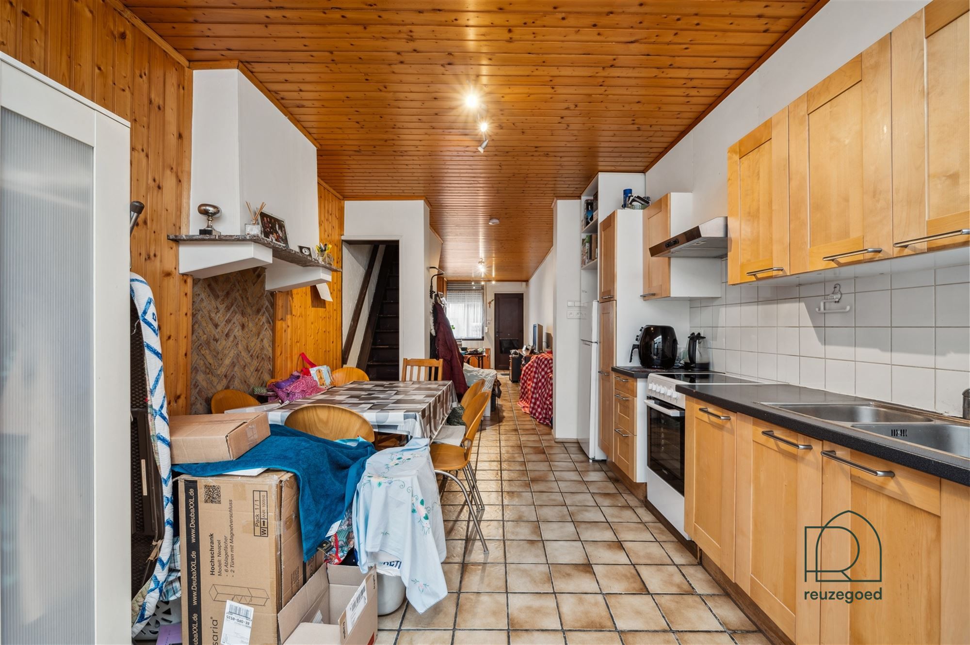 Woning in hartje Duffel opknapper met potentieel foto 6