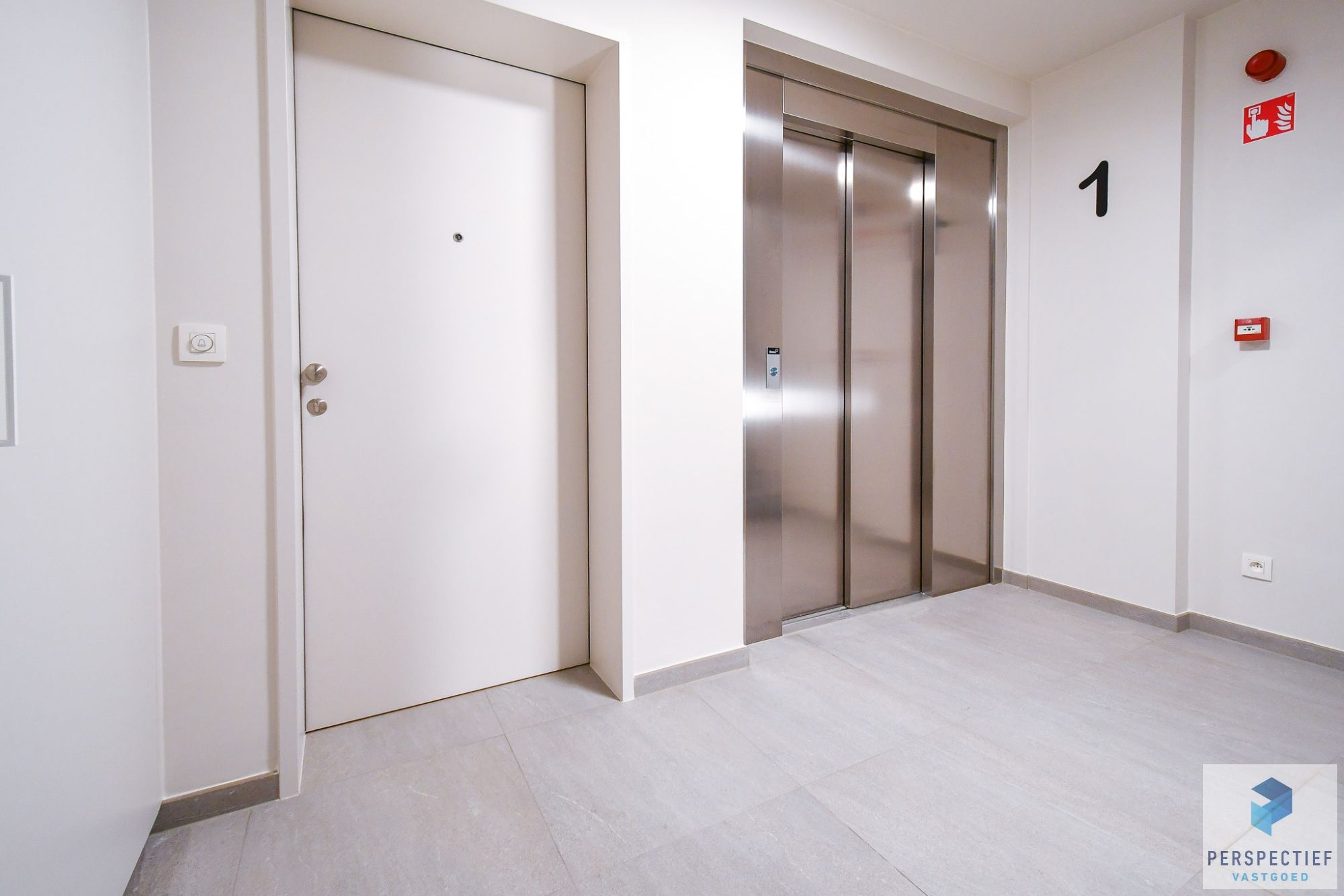 | Bezoekmoment donderdag 10/07 van 16u30 tot 18u30 | RECENT ENERGIEZUINIG APPARTEMENT met TERRAS & AUTOSTAANPLAATS foto 15