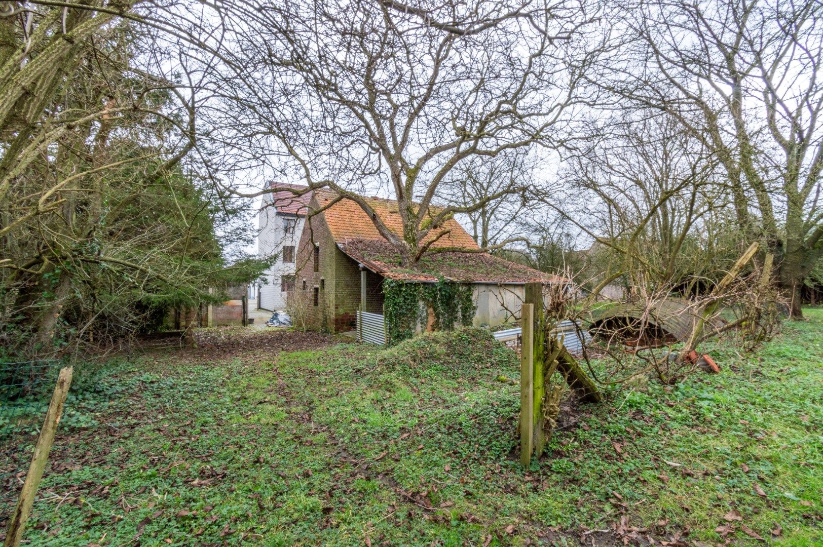 Een te moderniseren herenwoning met 4 ruime slaapkamers + ateliers foto 21