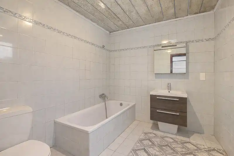 Instapklare ruime woning, topligging! foto 6