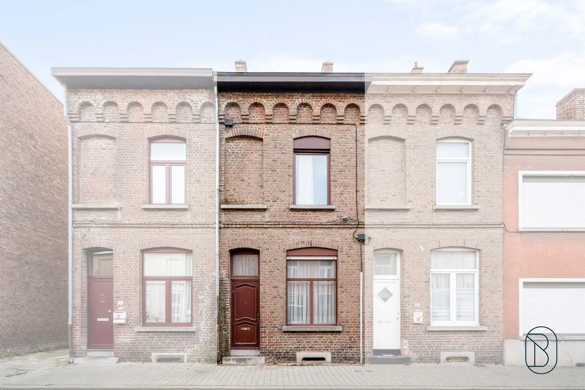 Te renoveren woning in het centrum van Ronse! foto 2