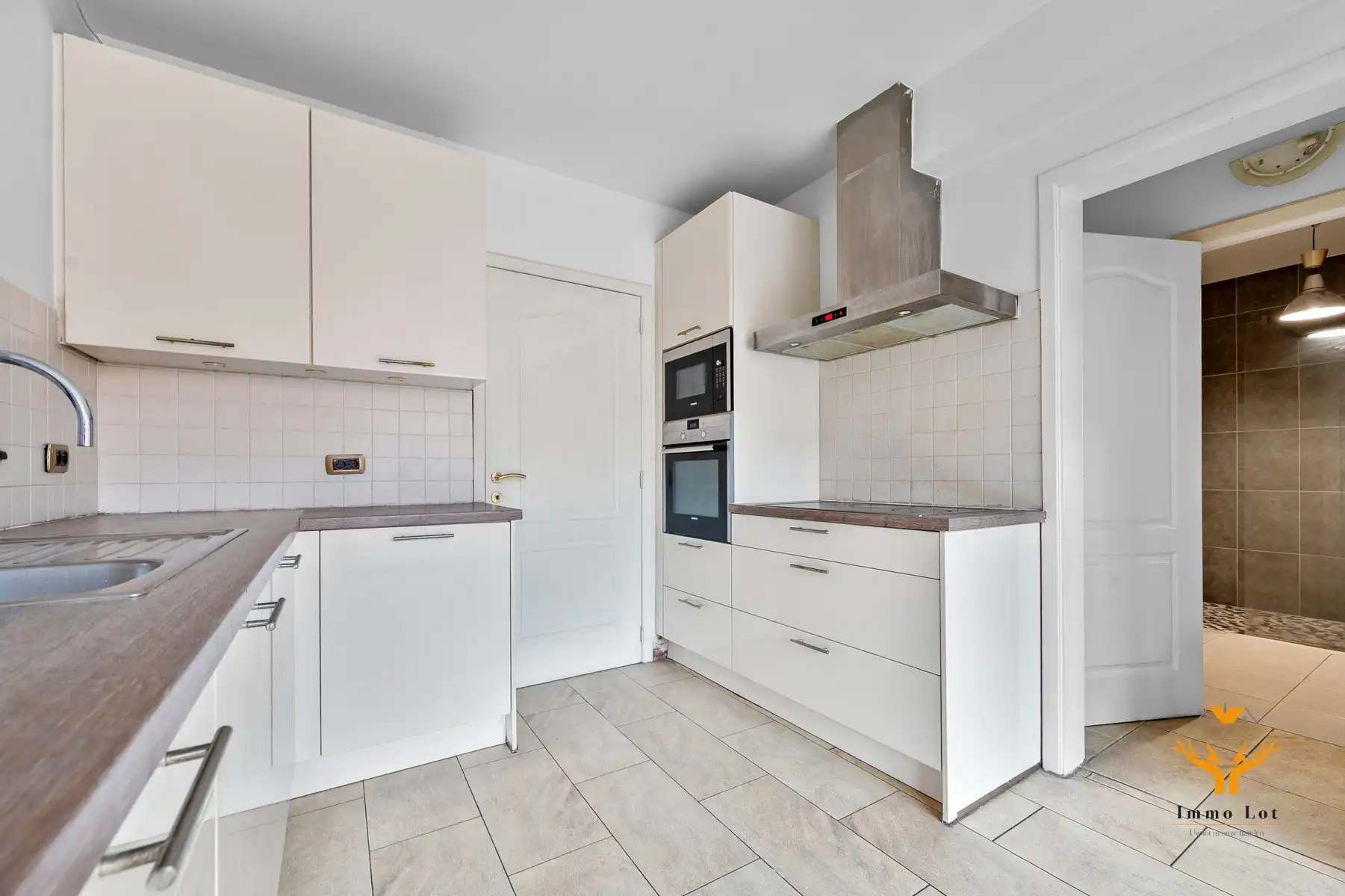 Appartement met ruim terras op centrale ligging foto 5