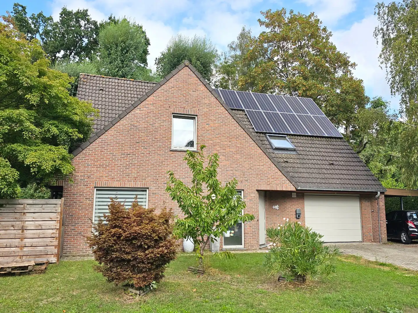Villa met 4 slaapkamers in groene omgeving. foto 18