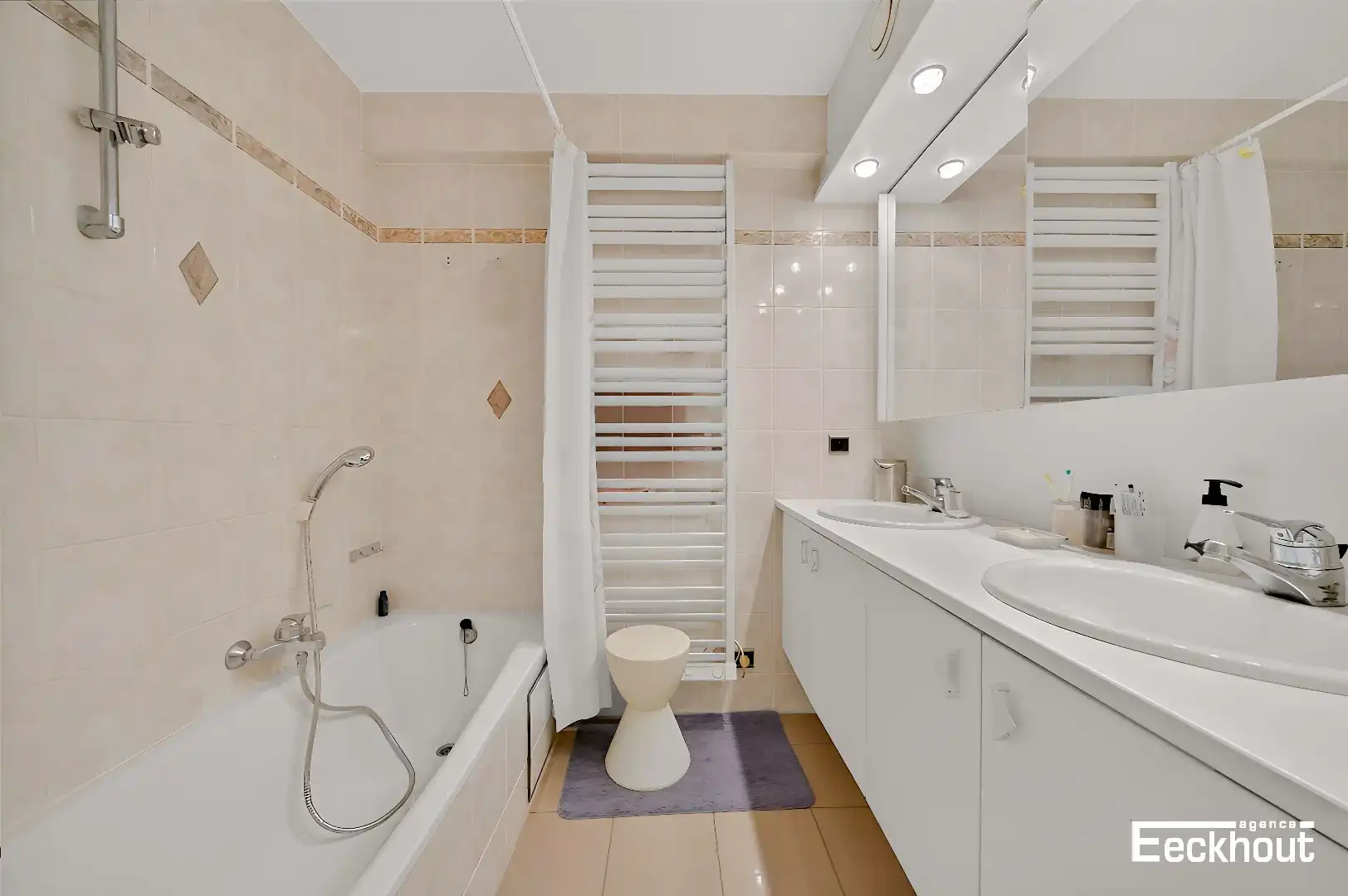 Instapklaar appartement met open zicht in het centrum van Oostende! foto 7