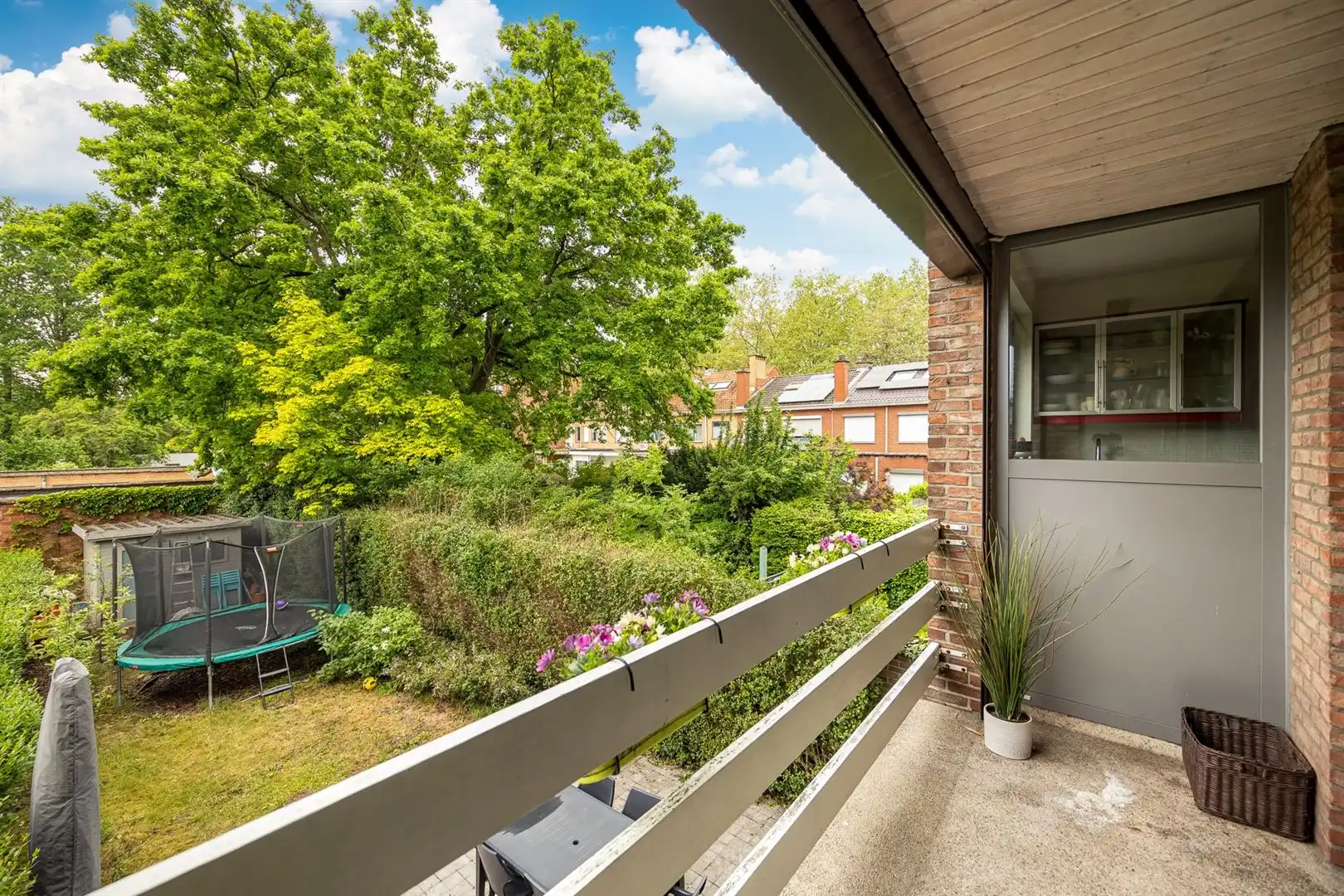 Gunstig gelegen bel-etage met 4 slaapkamers foto 14