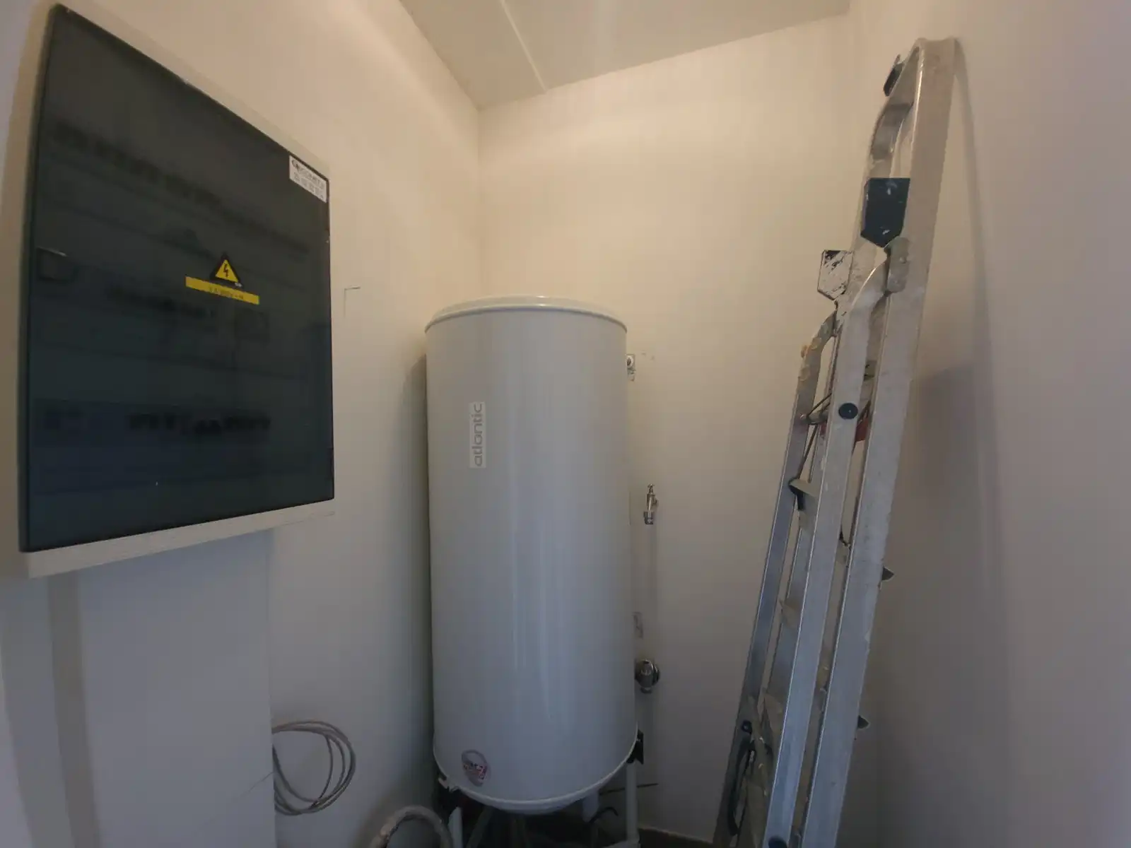 Appartement met 2 slaapkamers & 2 zonnige terrassen in Gent foto 8