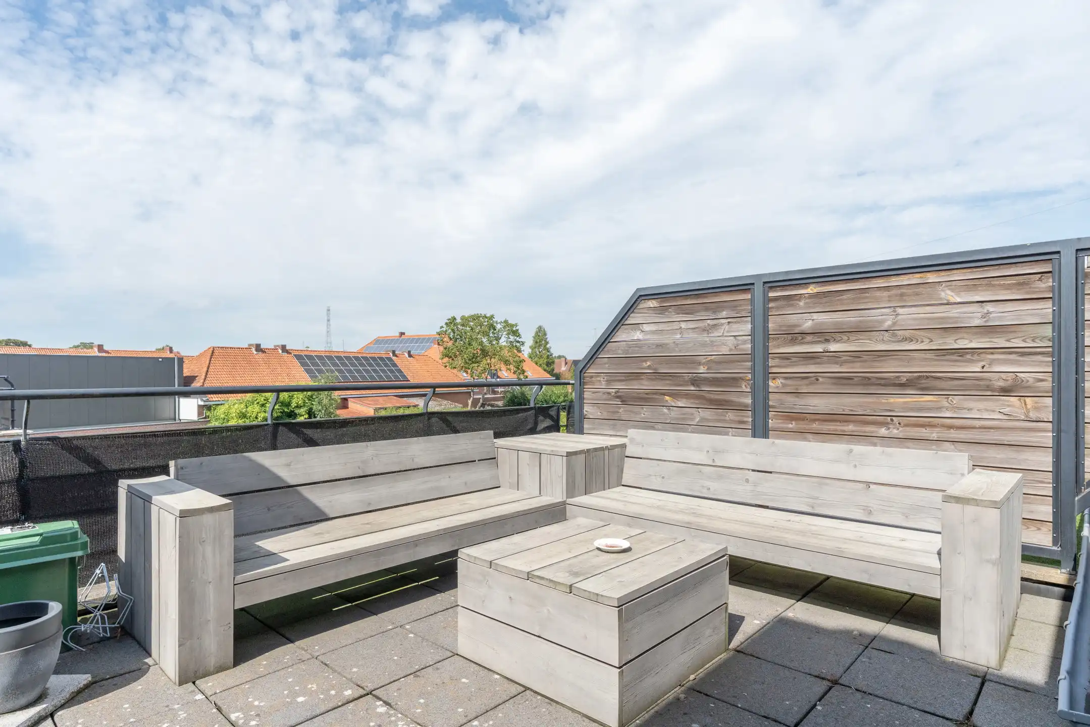 Tof  1 slpkapp nabij het centrum van Beerse met ruim terras foto 3