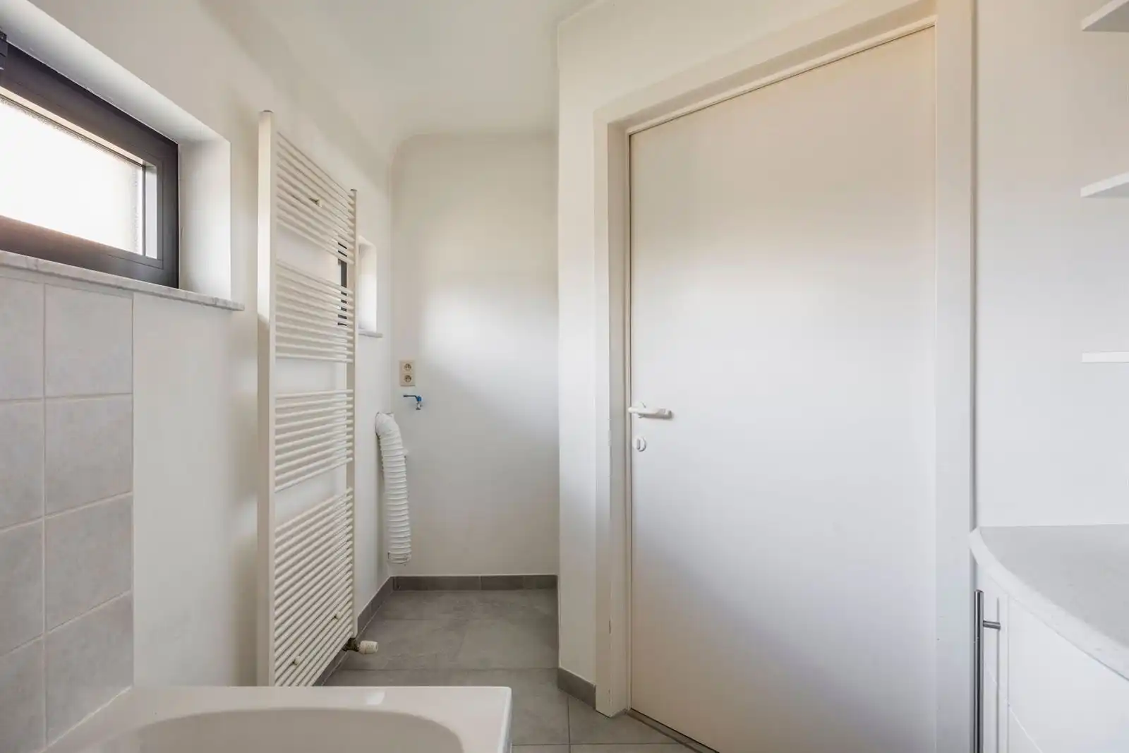 Exclusieve villa met lift, 3 slaapkamers, 3 badkamers en uitzonderlijke toegankelijkheid foto 28
