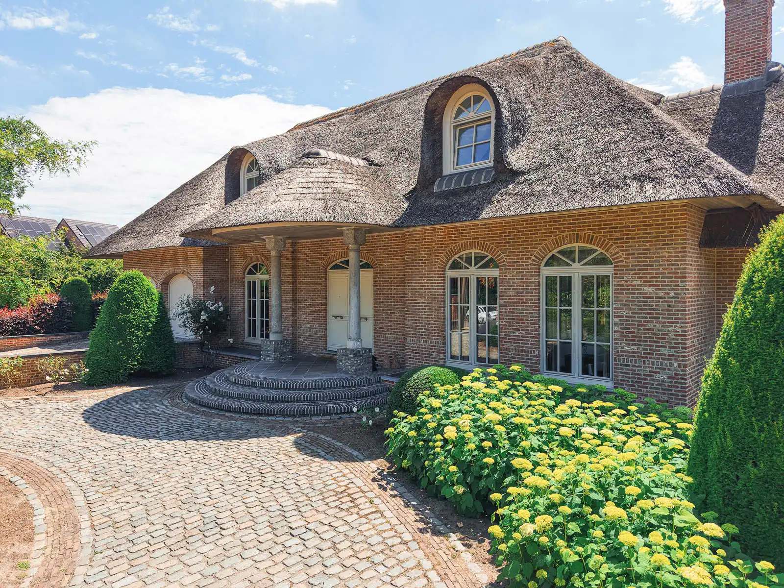 Indrukwekkende villa met prachtige tuin in Tremelo foto 3