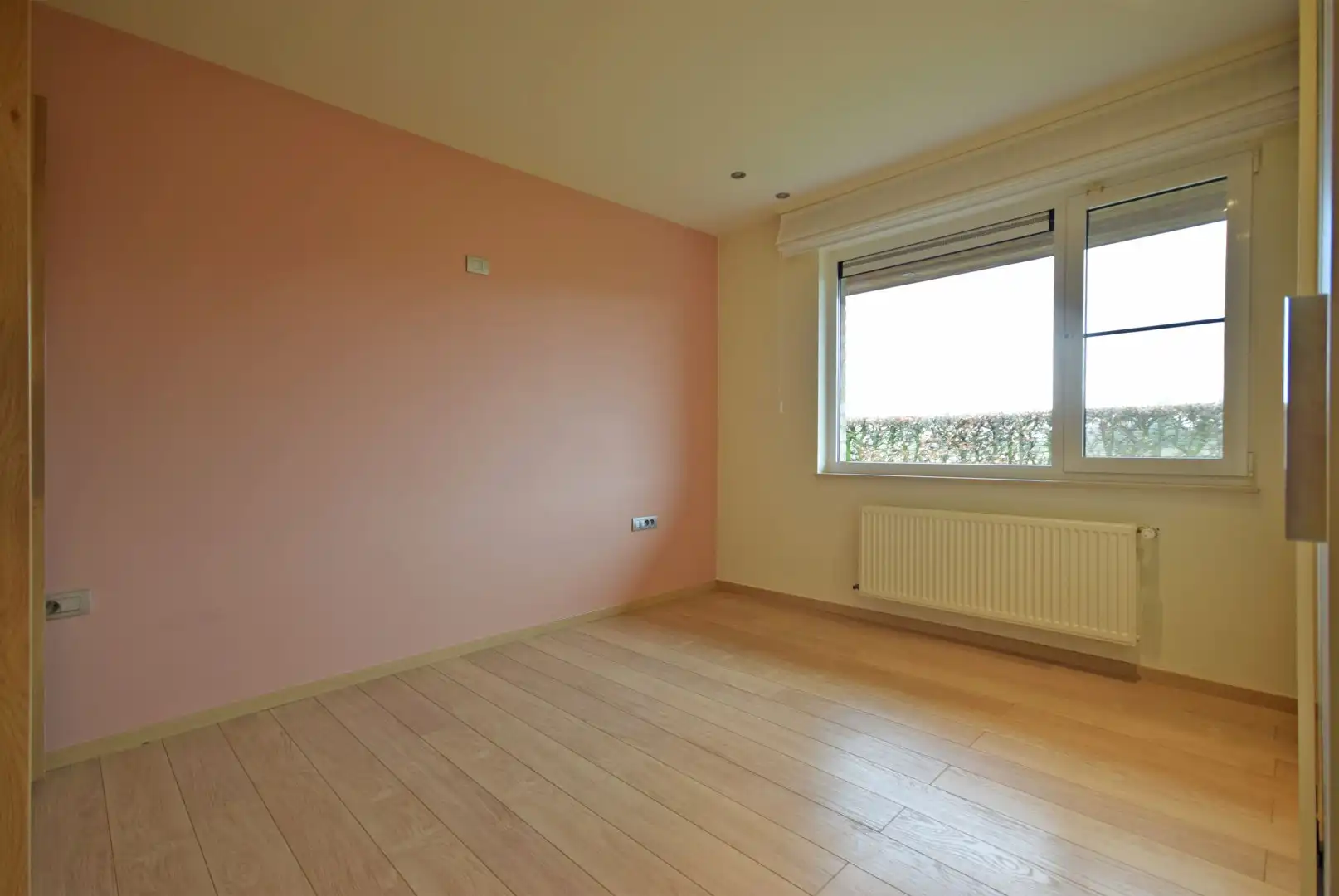 Landelijk en rustig gelegen villa met tuin foto 8