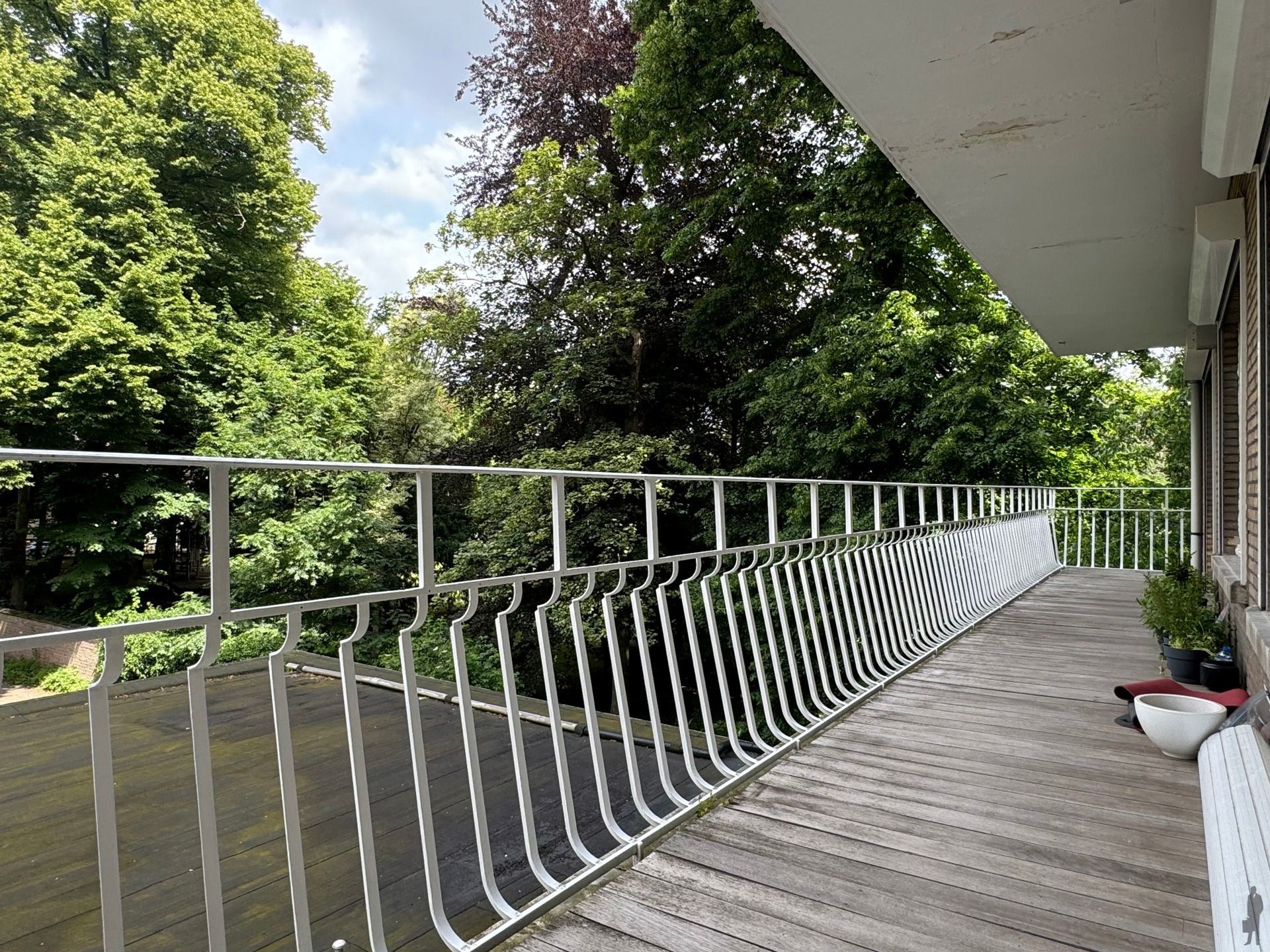 Prachtig appartement aan het Prins-Albertpark (incl parking) foto {{pictureIndex}}