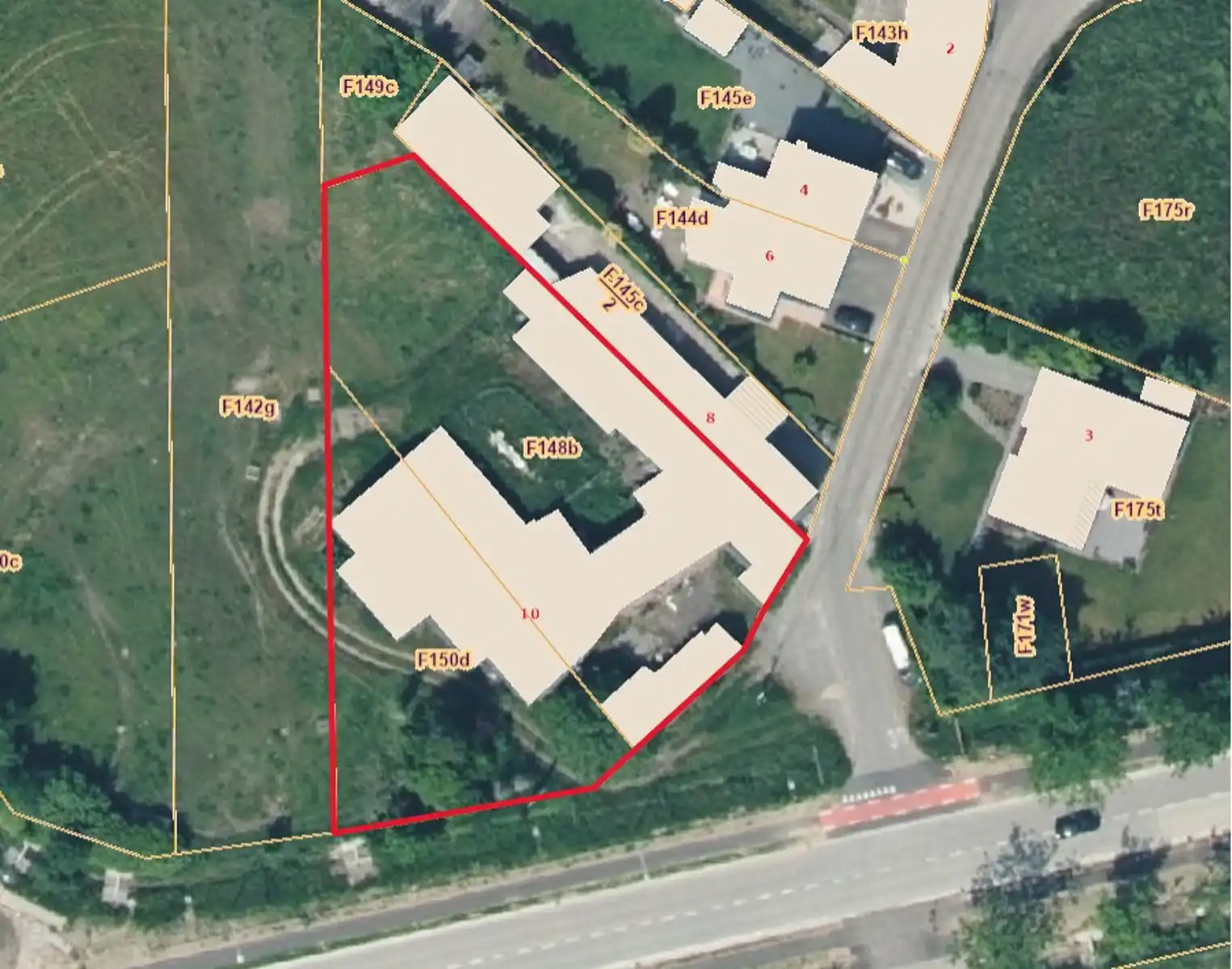 Bouwgrond van 1770 m² voor een open bebouwing foto 3