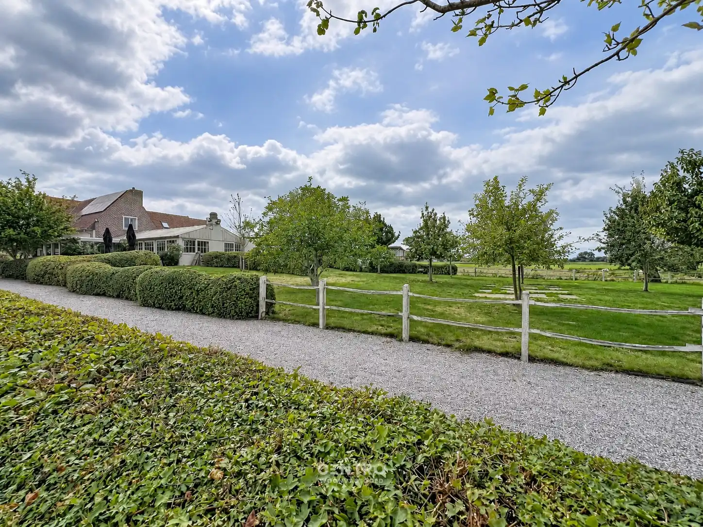 Landelijk gelegen eigendom te Hooglede op ± 3.400 m² met vergezichten. Ook ideaal als kangoeroewoning. foto 9