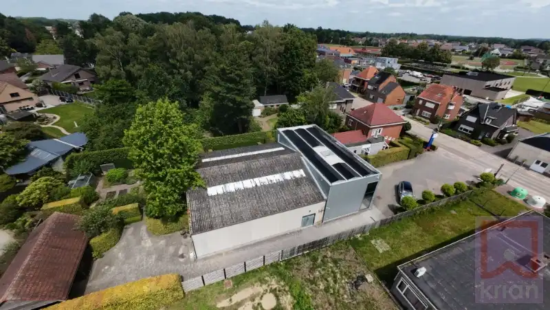 Instapklaar bedrijfsgebouw van 758 m² foto 3