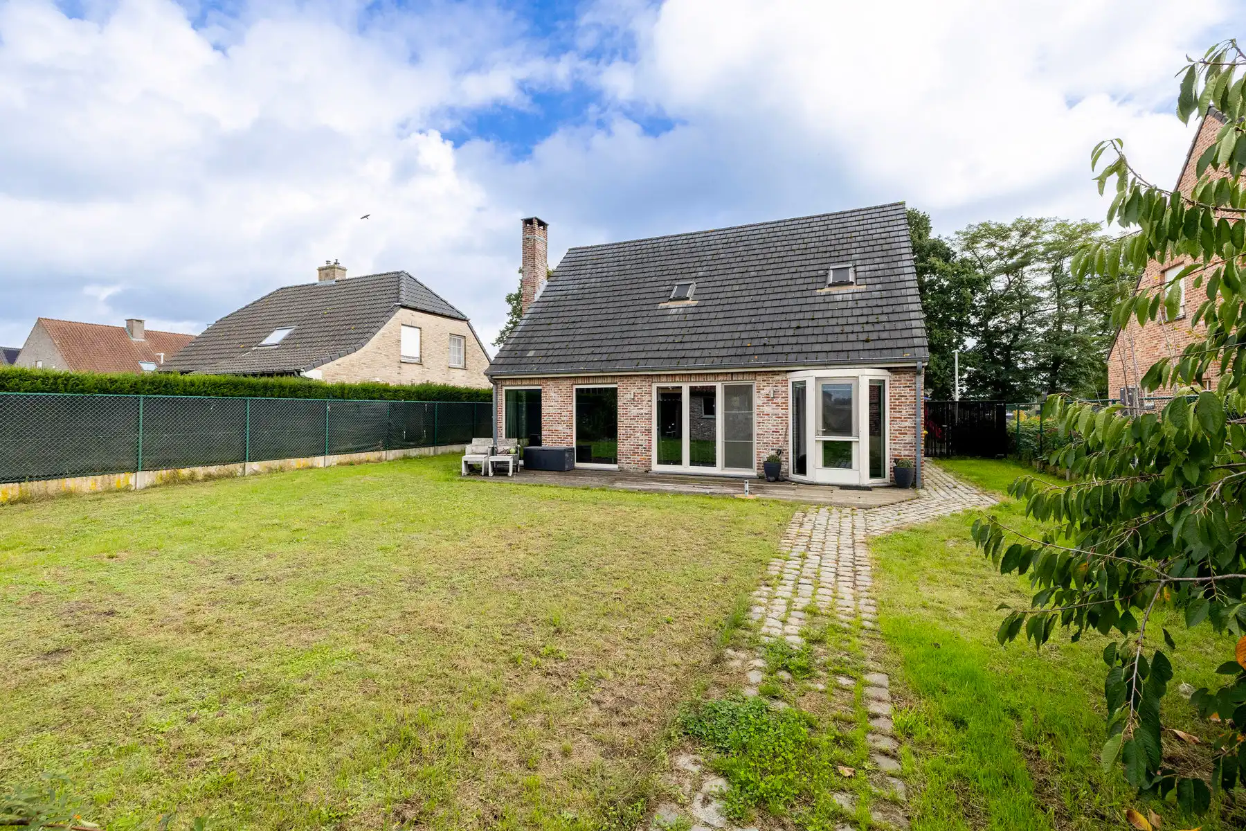Instapklare open bebouwing met o.a. 3 slaapkamers in Bevel foto 26