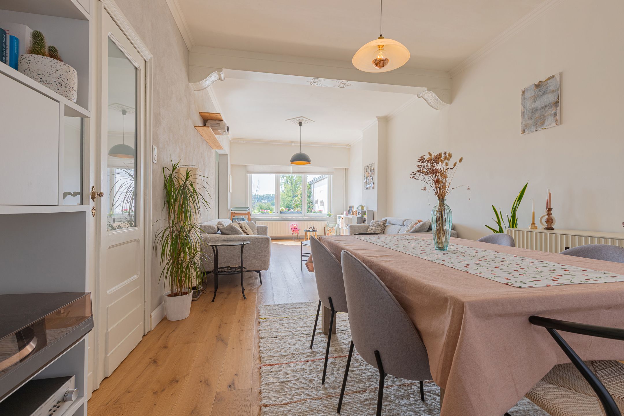 KERKSKEN - Karaktervolle woning met 3 slpk, tuin en garage! foto 3