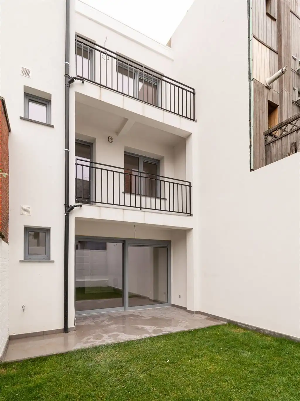 Gerenoveerd appartement met gezellig terras  foto 10