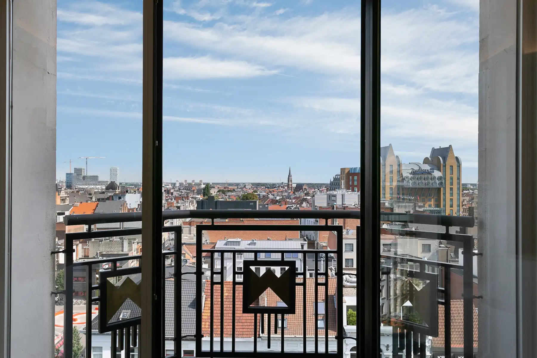 Kantoor te huur foto 8