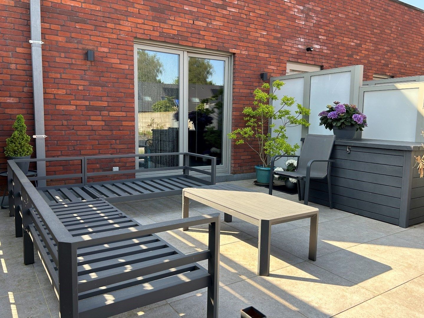 GELIJKVLOERS APPARTEMENT VOORZIEN VAN ALLE COMFORT IN HARTJE AARSELE foto 9