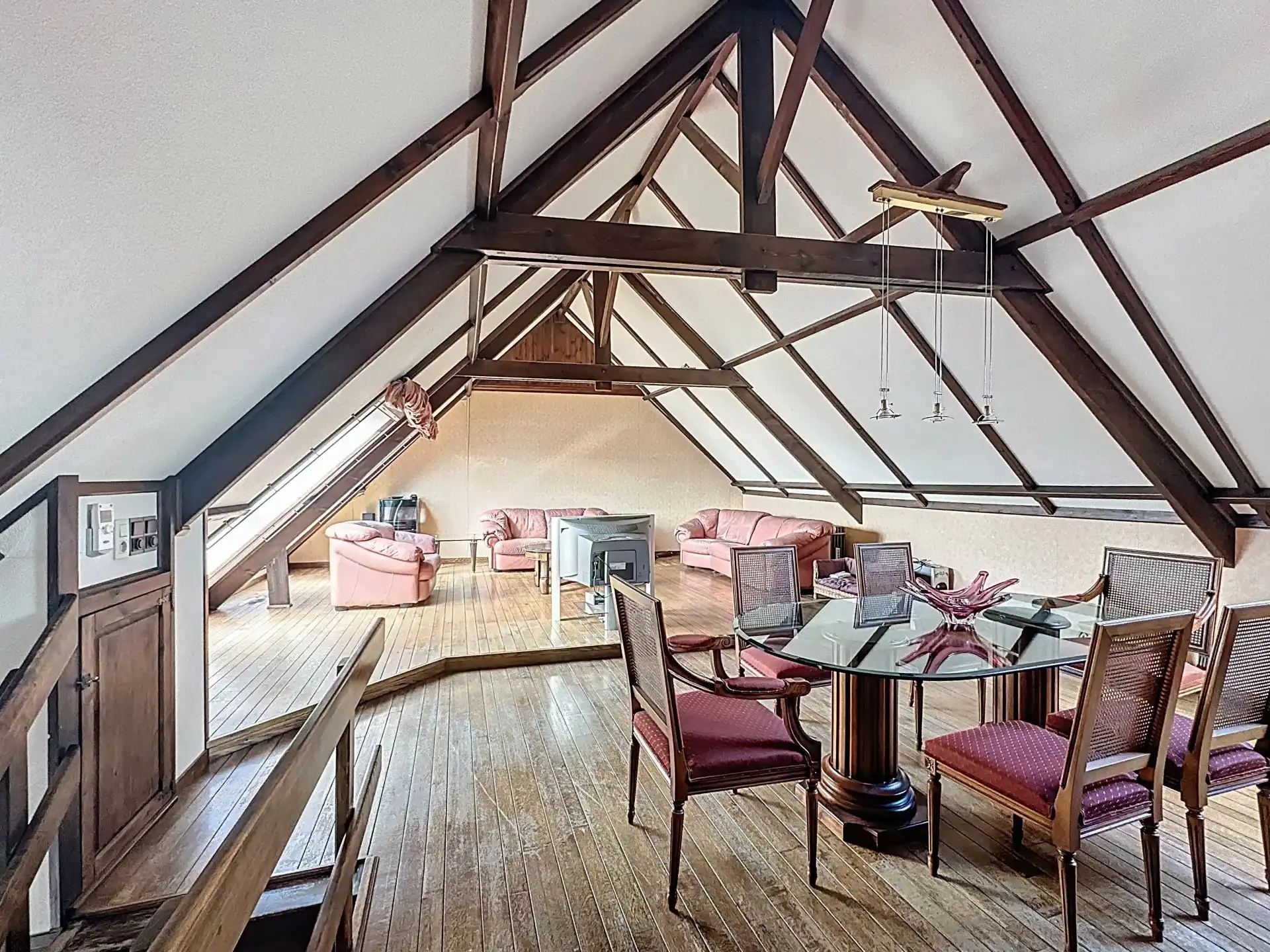 Handelspand (frituur met restaurant en feestzaal) met duplex-appartement met een bewoonbare oppervlakte van 400m² in Mol-Gompel. foto 29