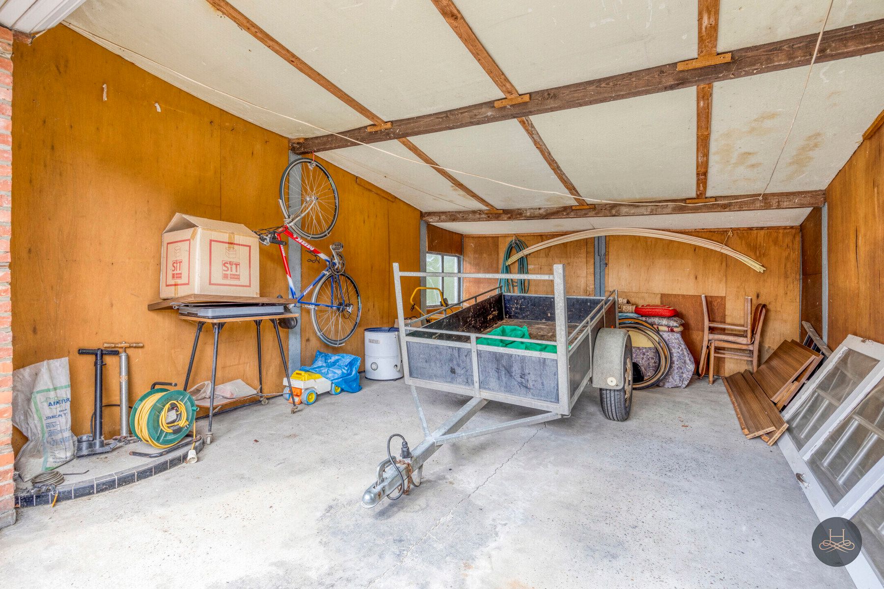Te renoveren woning in rustige omgeving foto 20