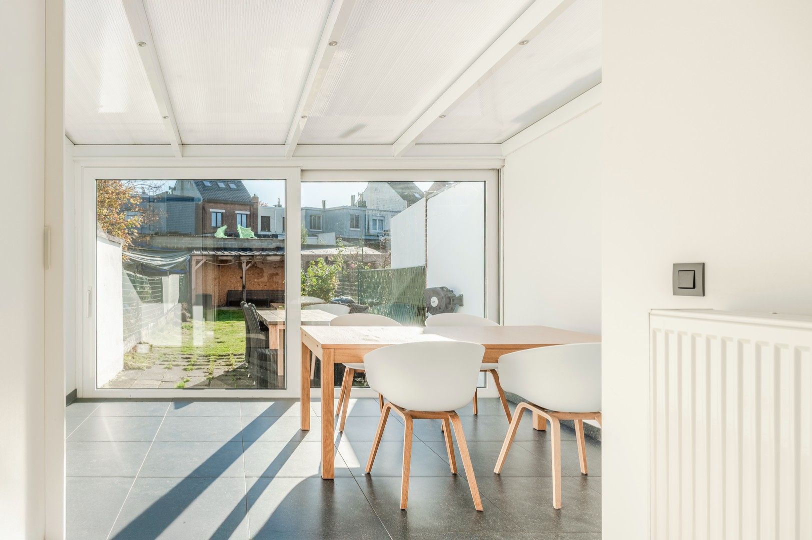 Charmante woning met tuin en karakter in het hart van Hoboken foto 10