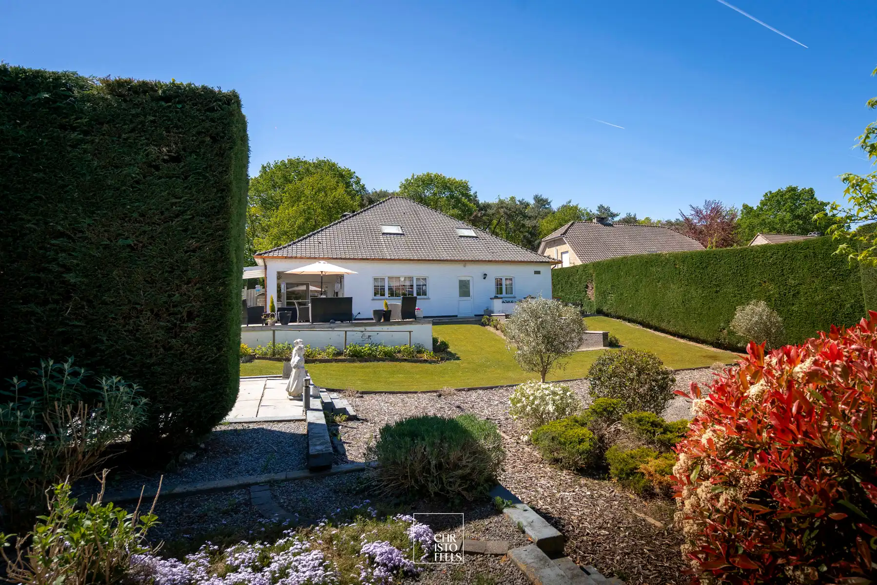 Charmante villa op een perceel van 1.136 m² in bosrijke omgeving foto 17