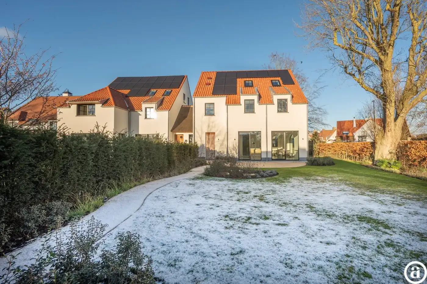 Instapklare nieuwbouwvilla met 5 slaapkamers en zuidgerichte tuin.  foto 36