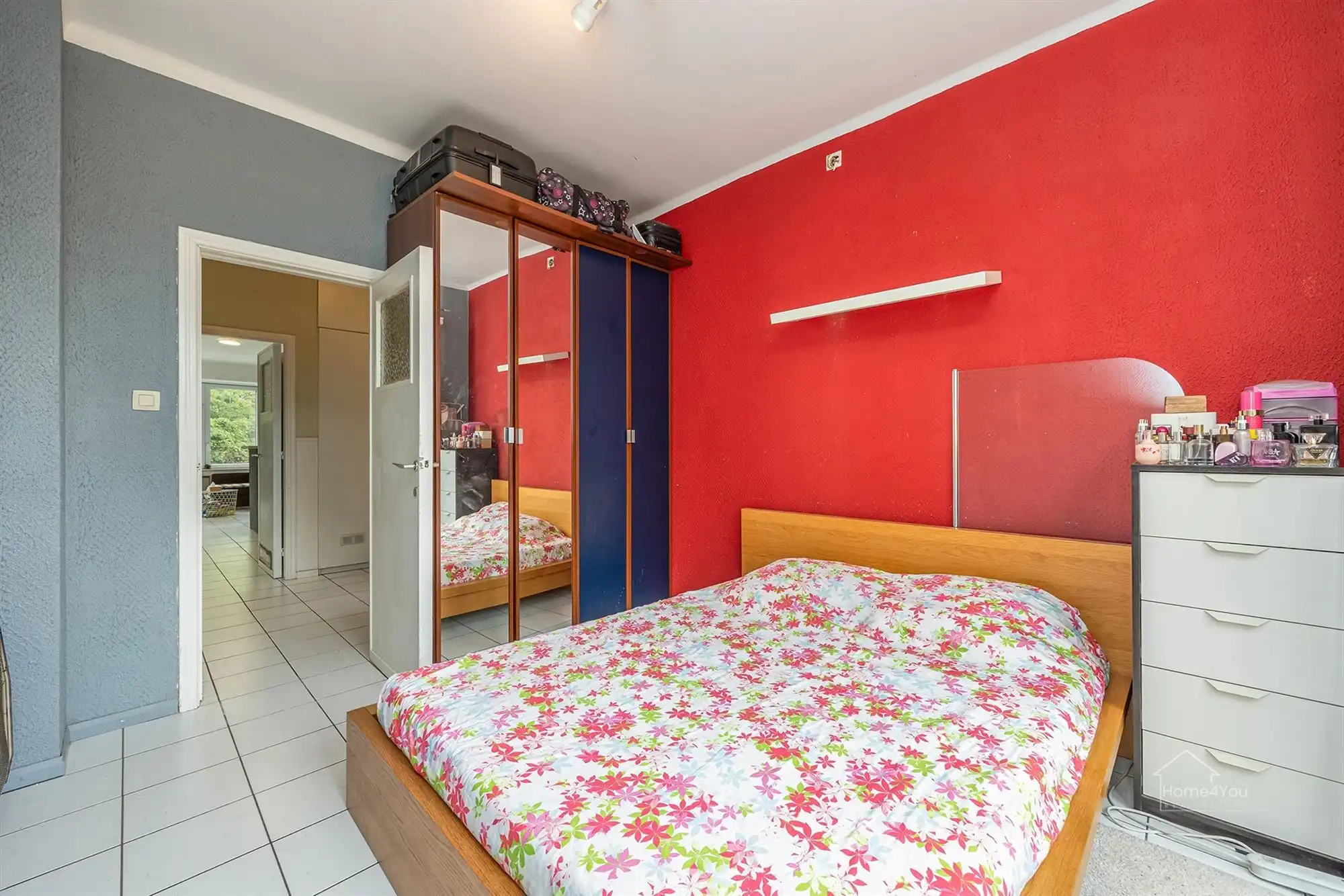 Lichtrijk 2-slaapkamerappartement met terras foto 9