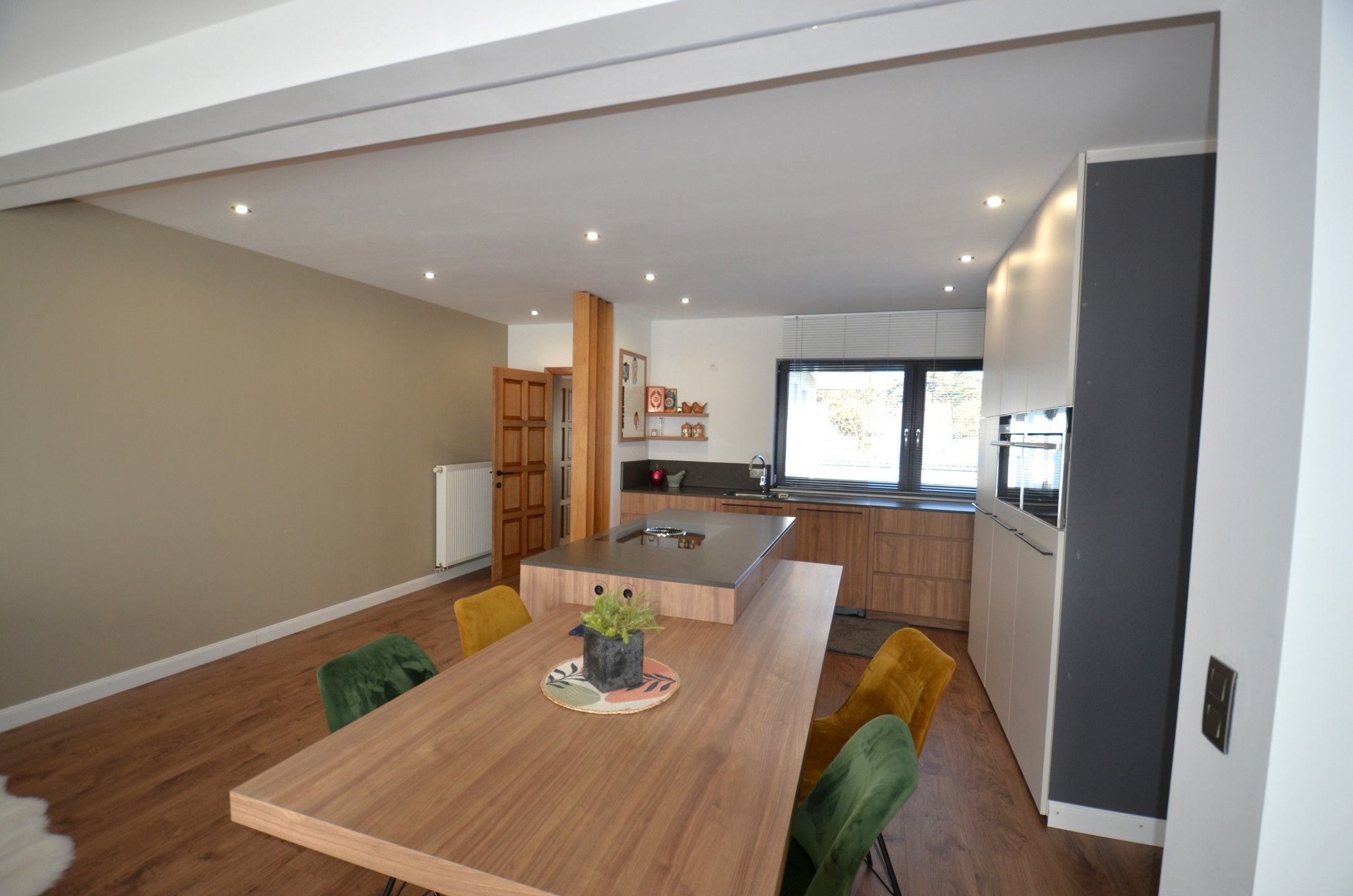 Prachtige woning opgedeeld in 2 eenheden foto 16
