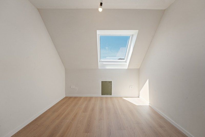 Nieuwbouwwoning met 3 slaapkamers en E-peil 10 te Veurne  foto 16