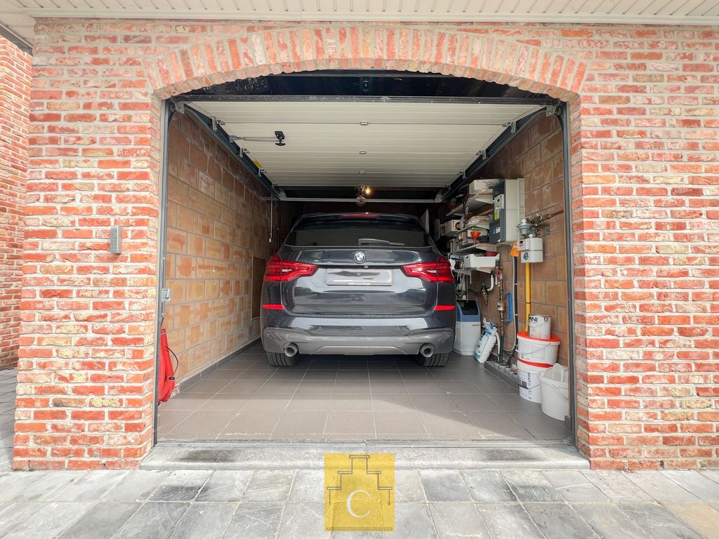 instapklare half open woning met garage en zonnige tuin foto 14