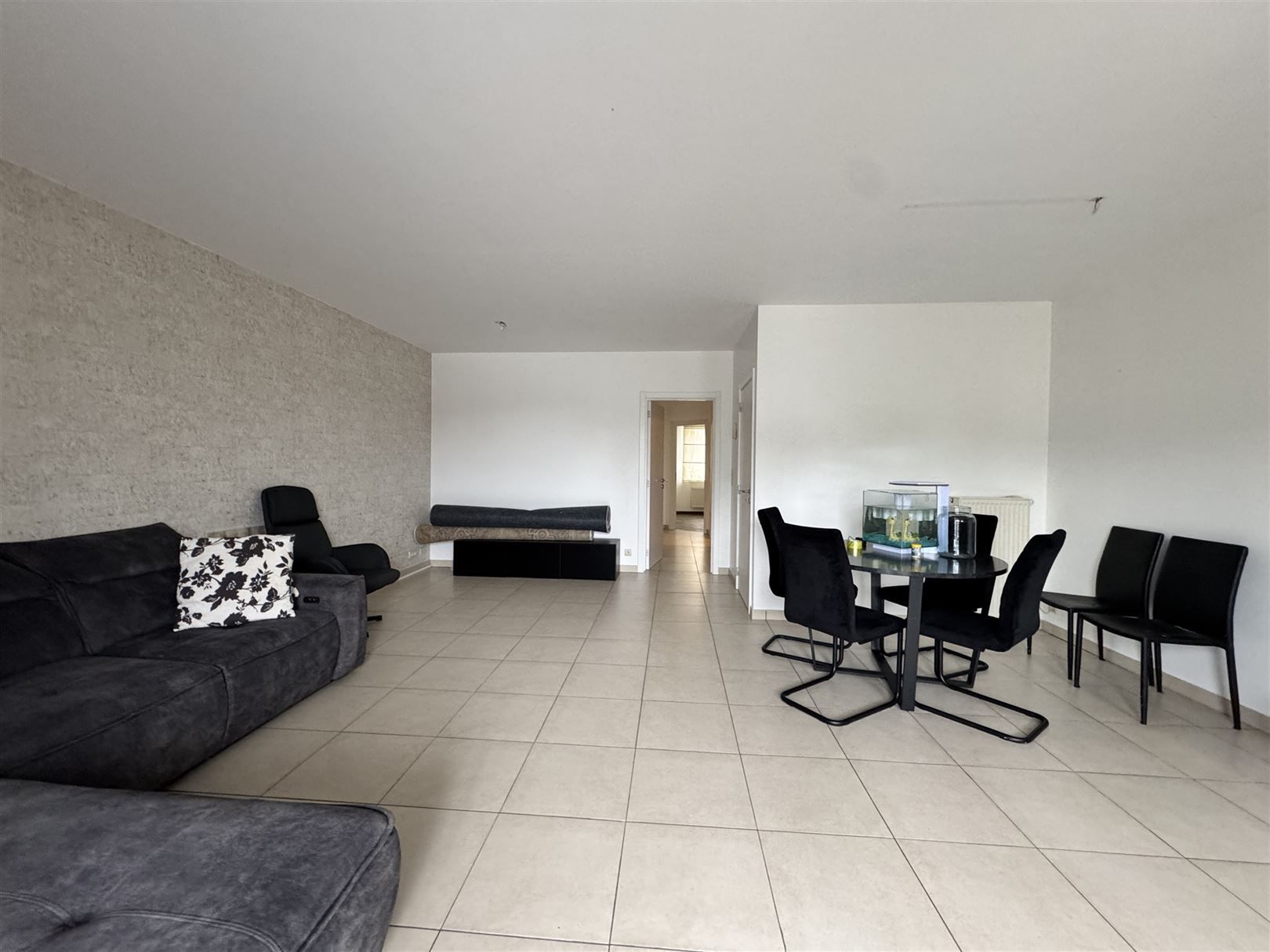 Appartement met terras in centrum Sint-Niklaas foto 2